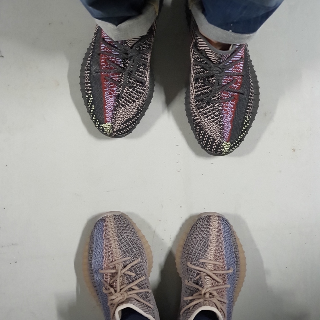 Adidas Yeezy Boost 350 V2 Yecheil - Non-Reflective, Adidas Yeezy Boost 350 V2 Ash Pearl 착용 스타일