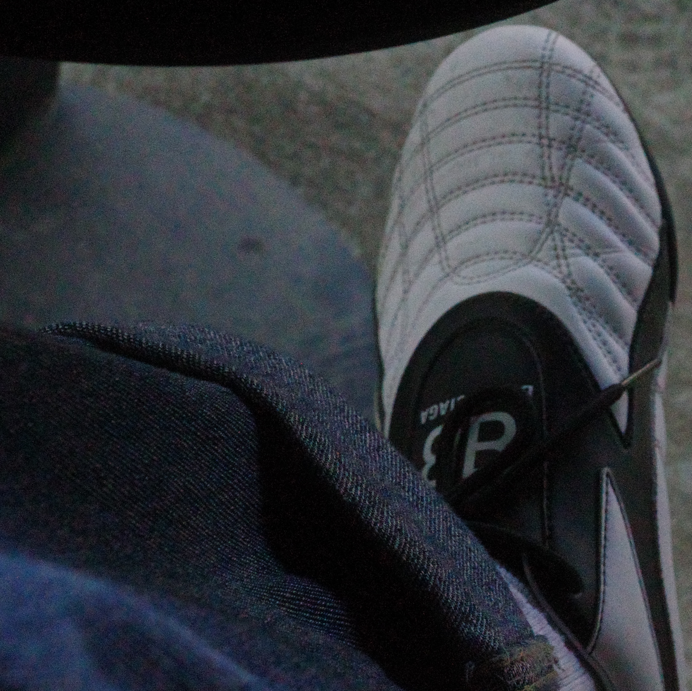 Balenciaga Zen Sneakers White Black 착용 스타일