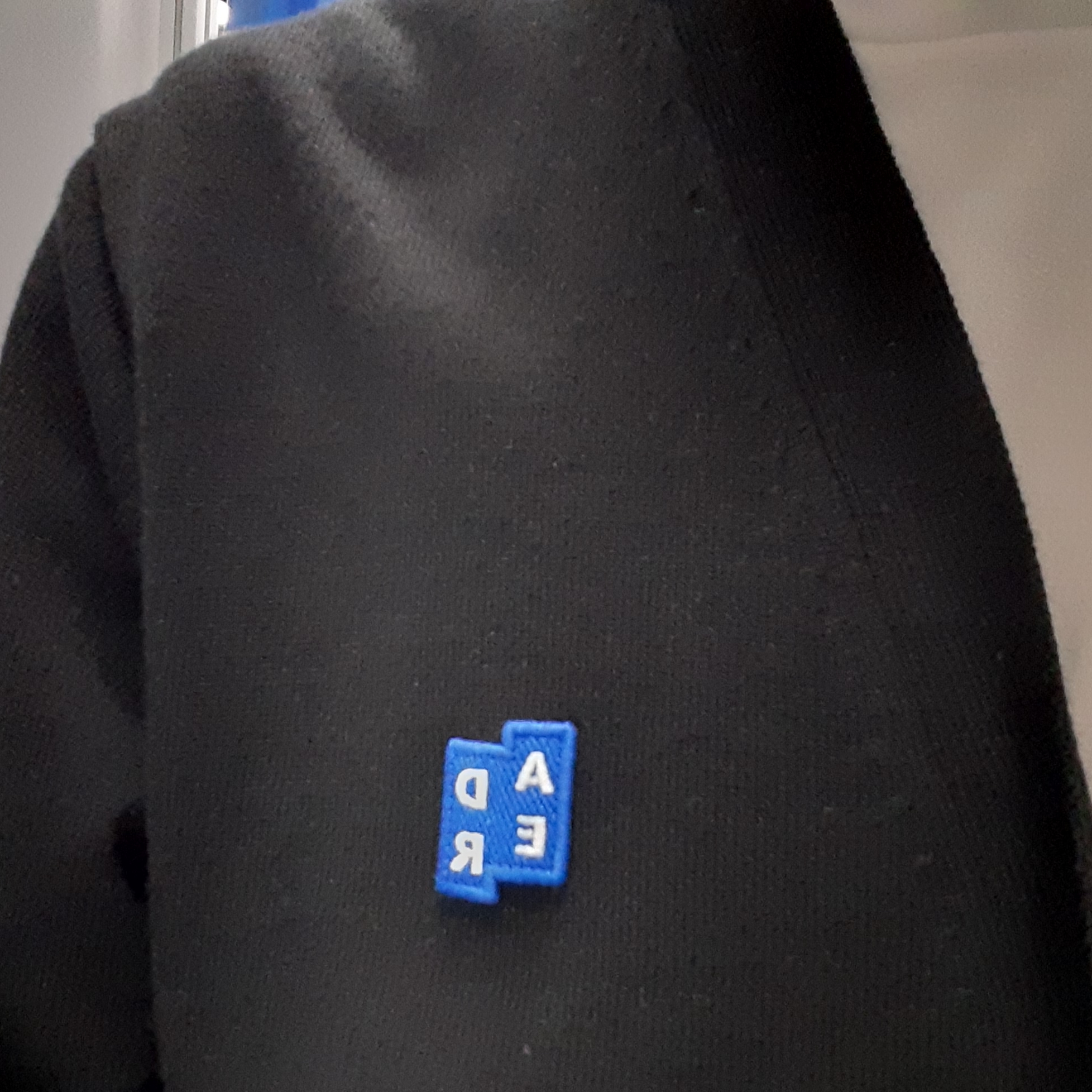 Ader Error Sig; TRS/BL Tag Cardigan 01 Black 착용 스타일