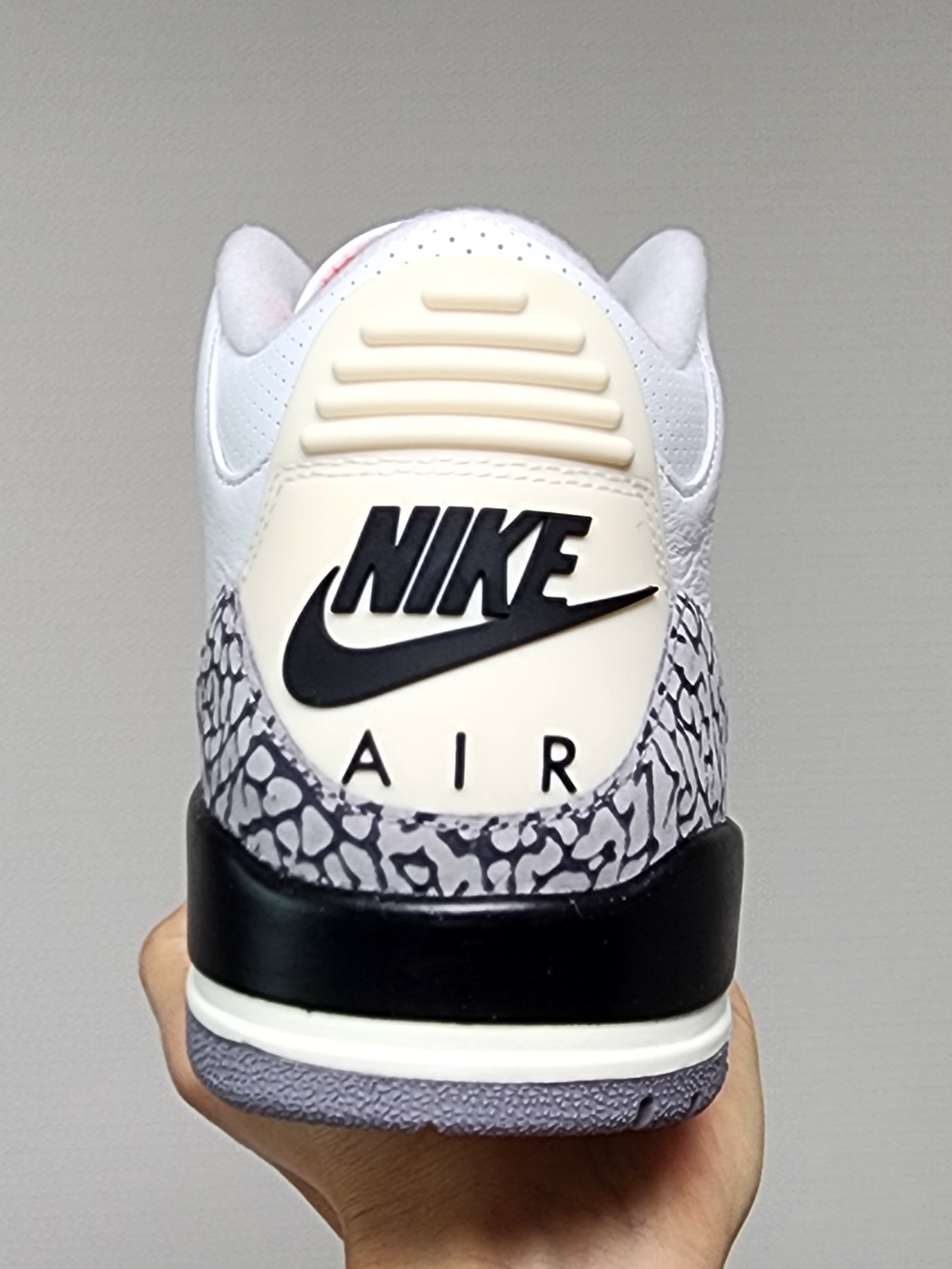 Jordan 3 Retro White Cement Reimagined 착용 스타일