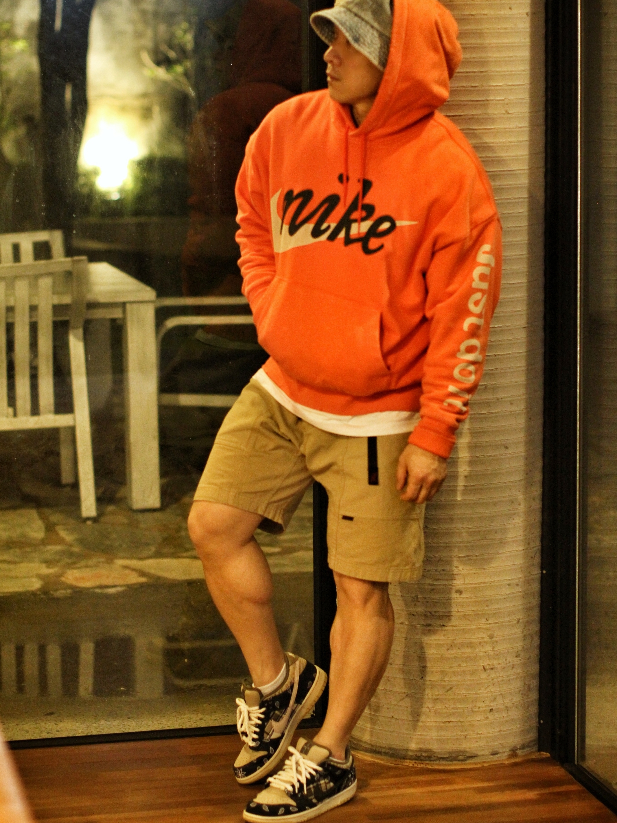 Nike x Cactus Plant Flea Market Shoebox Heavyweight Hooded Pullover Orange - US/EU, Nike x Travis Scott SB Dunk Low 착용 스타일 - 1