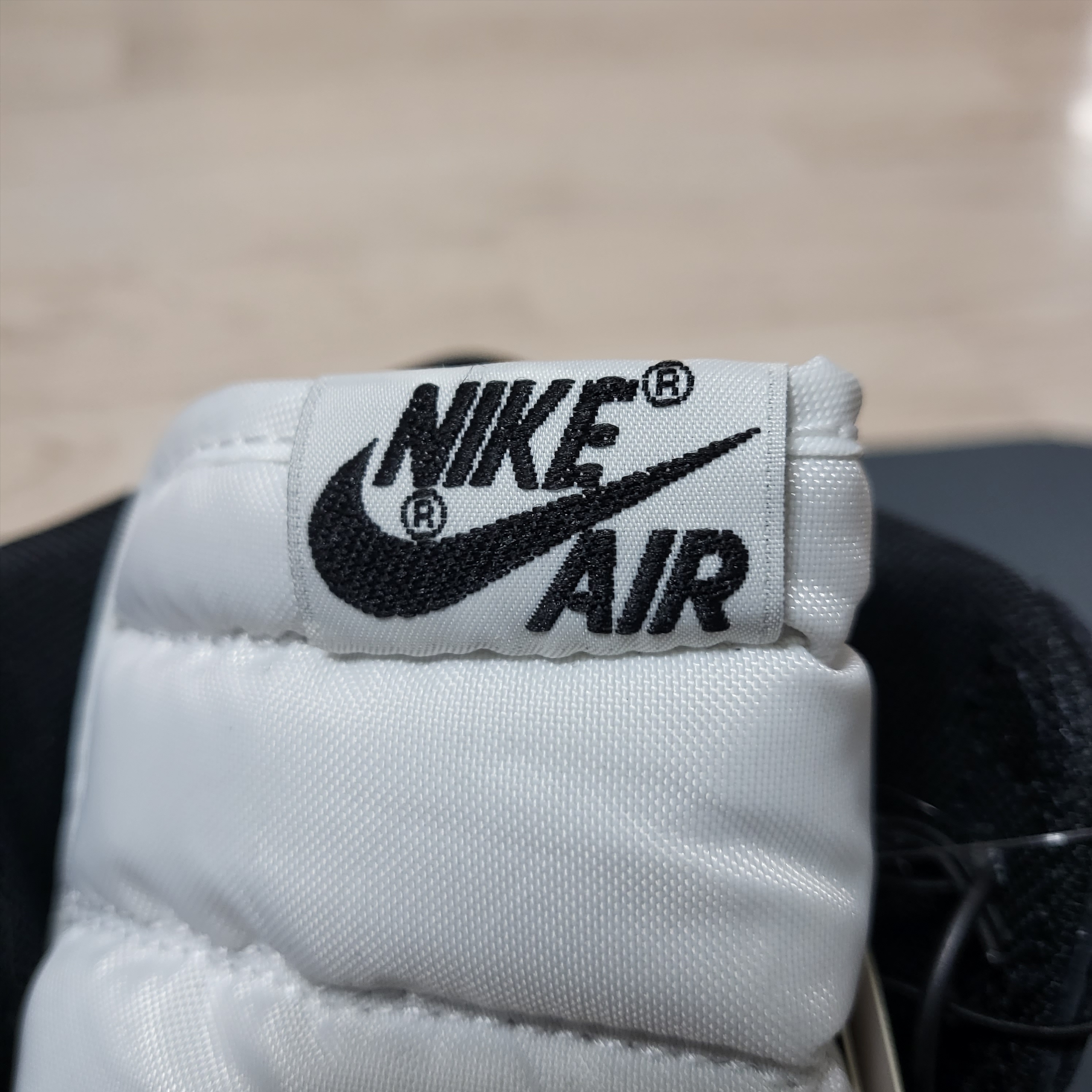 Jordan 1 High 85 Black White 착용 스타일 - 3