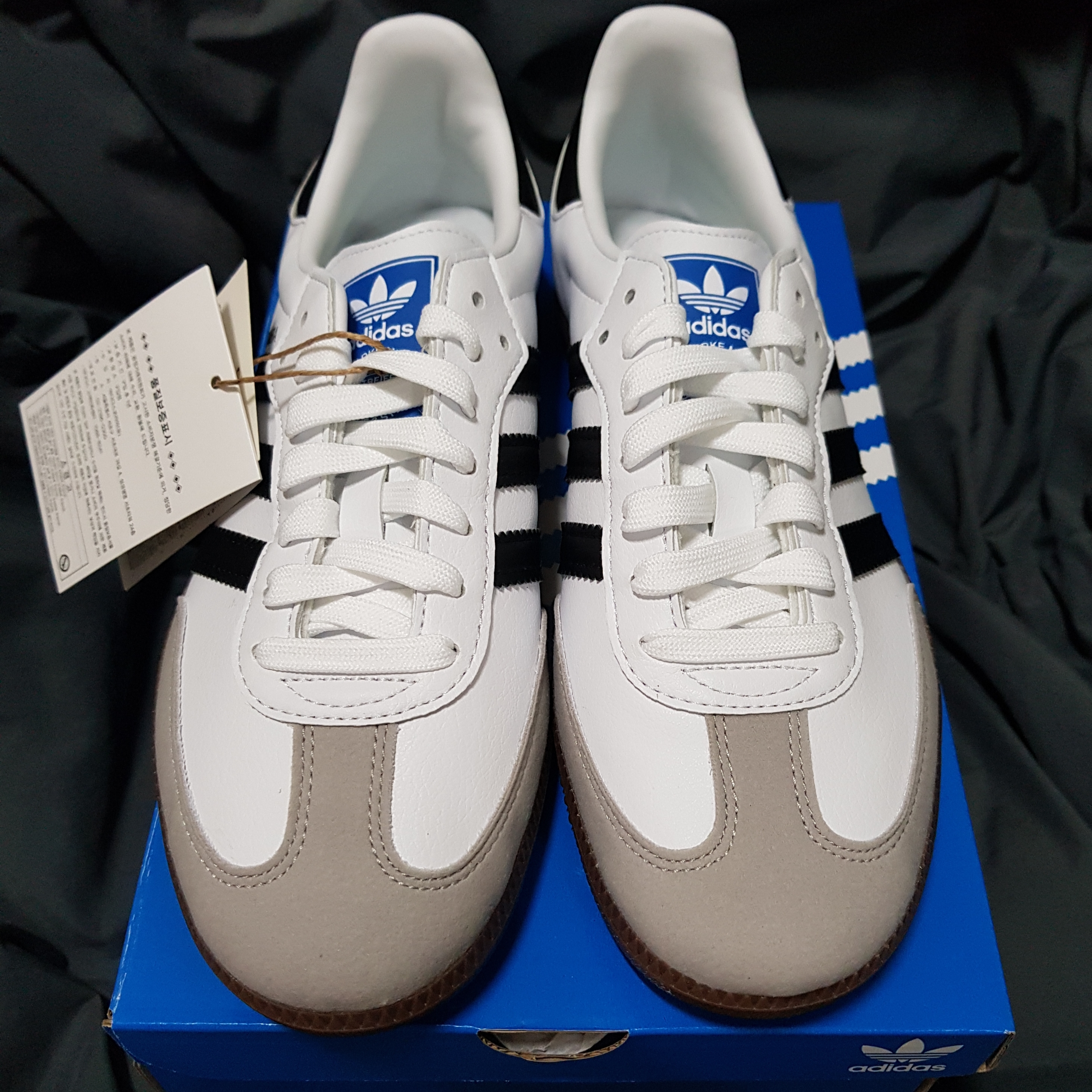 Adidas Samba Vegan White Black 착용 스타일