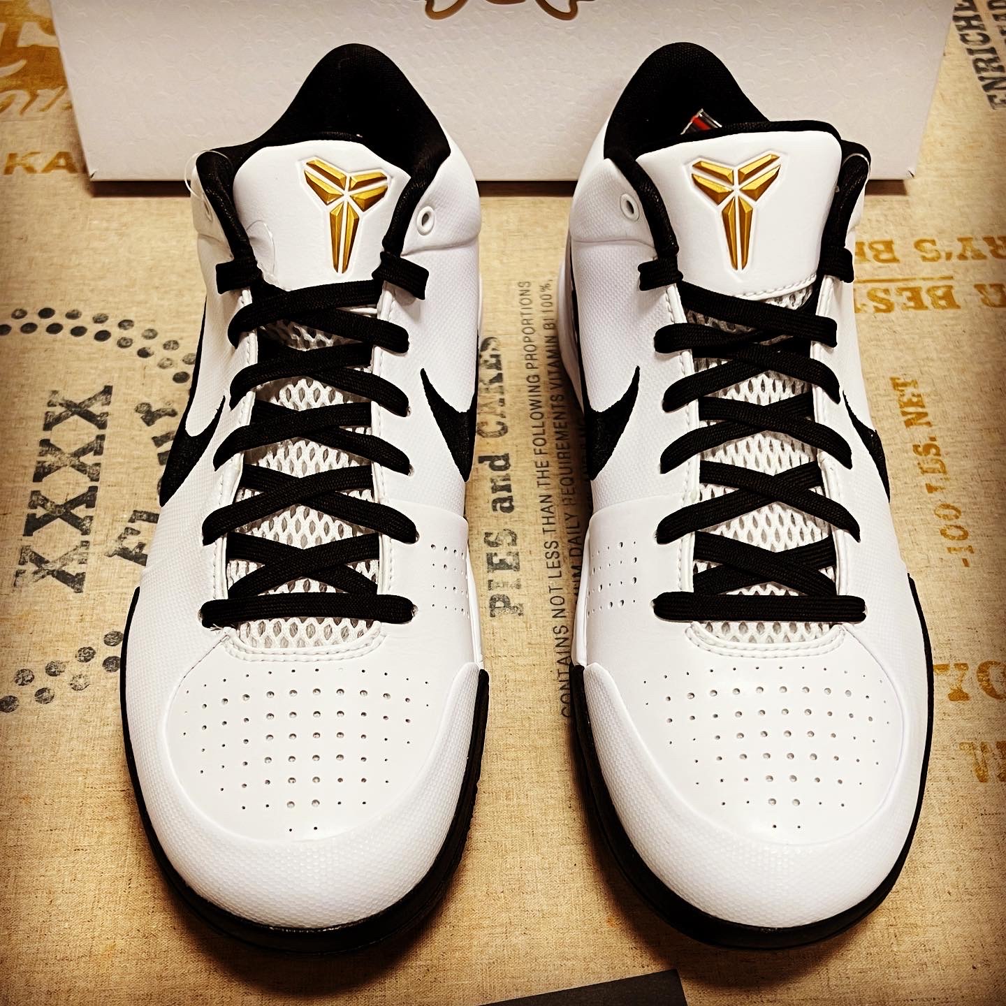 Nike Kobe 4 Protro Mambacita Gigi 착용 스타일 - 2