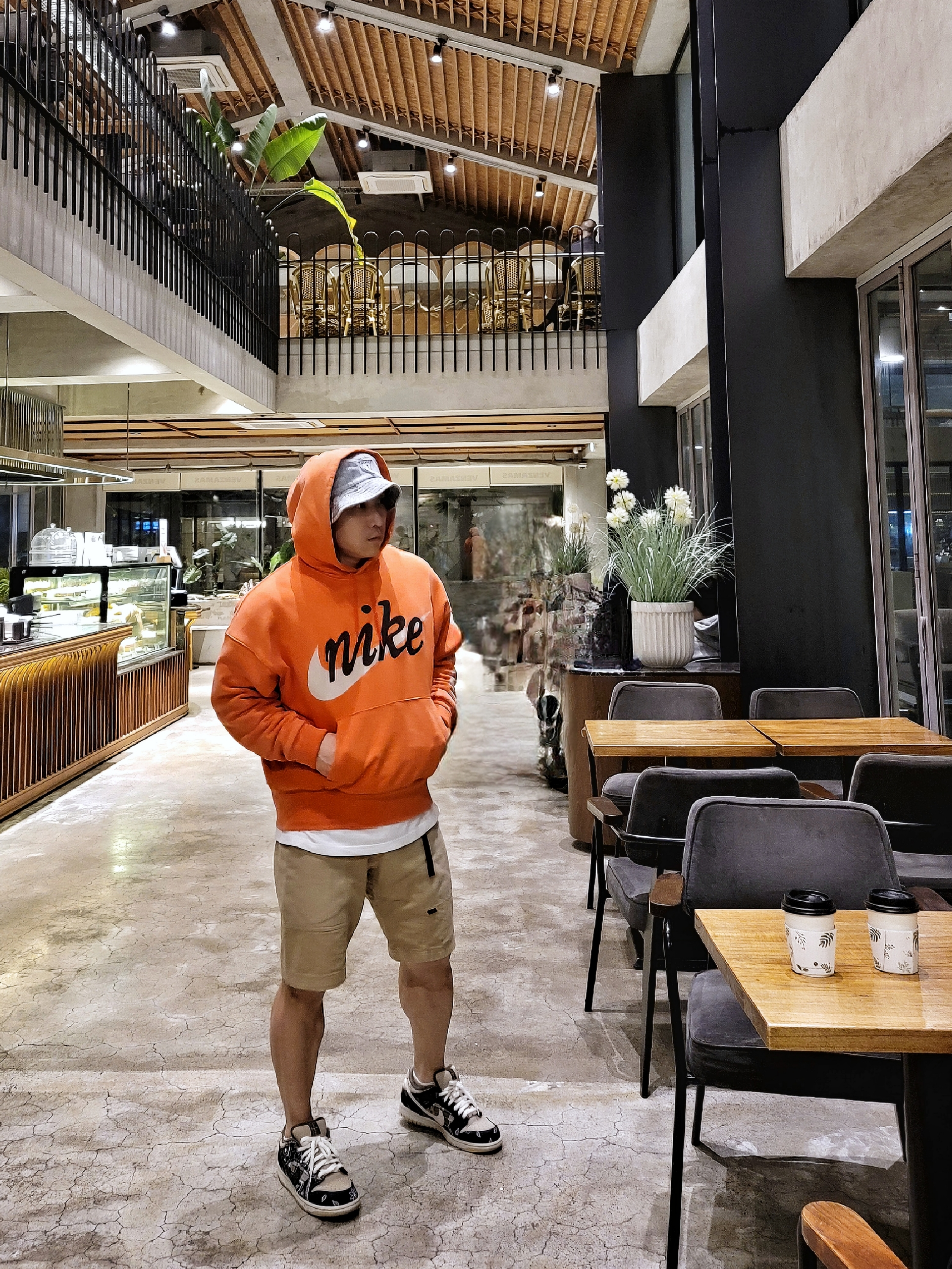 Nike x Cactus Plant Flea Market Shoebox Heavyweight Hooded Pullover Orange - US/EU, Nike x Travis Scott SB Dunk Low 착용 스타일 - 2