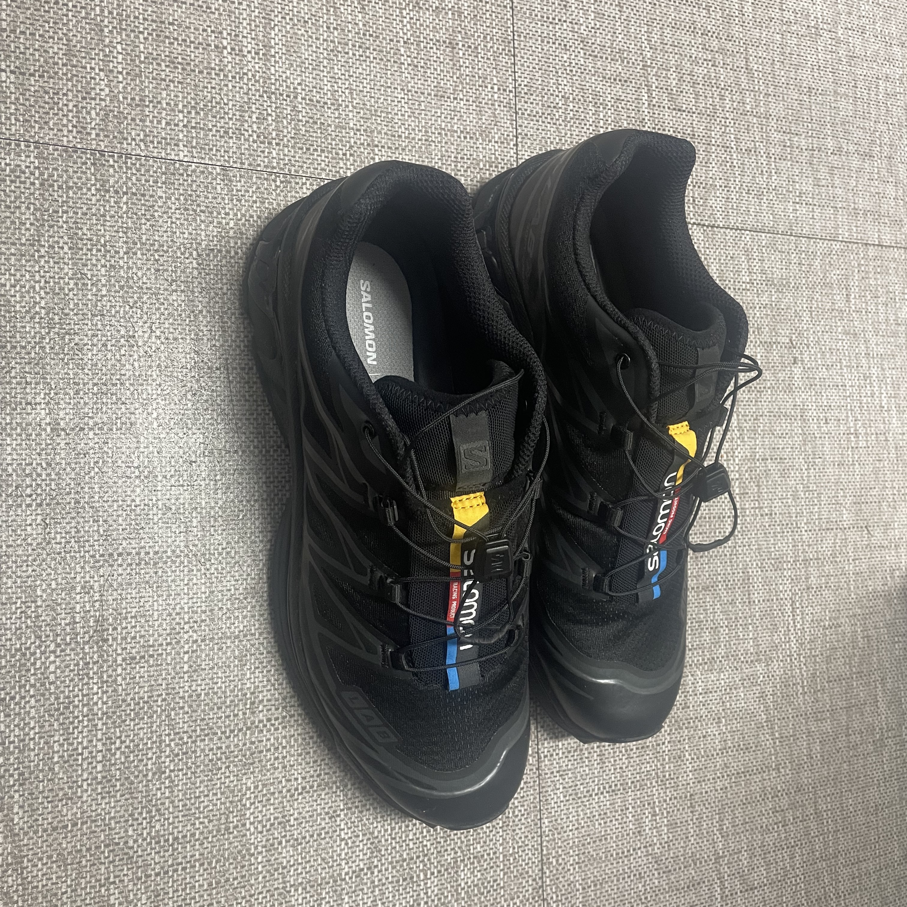 Salomon XT-6 ADV Black 착용 스타일