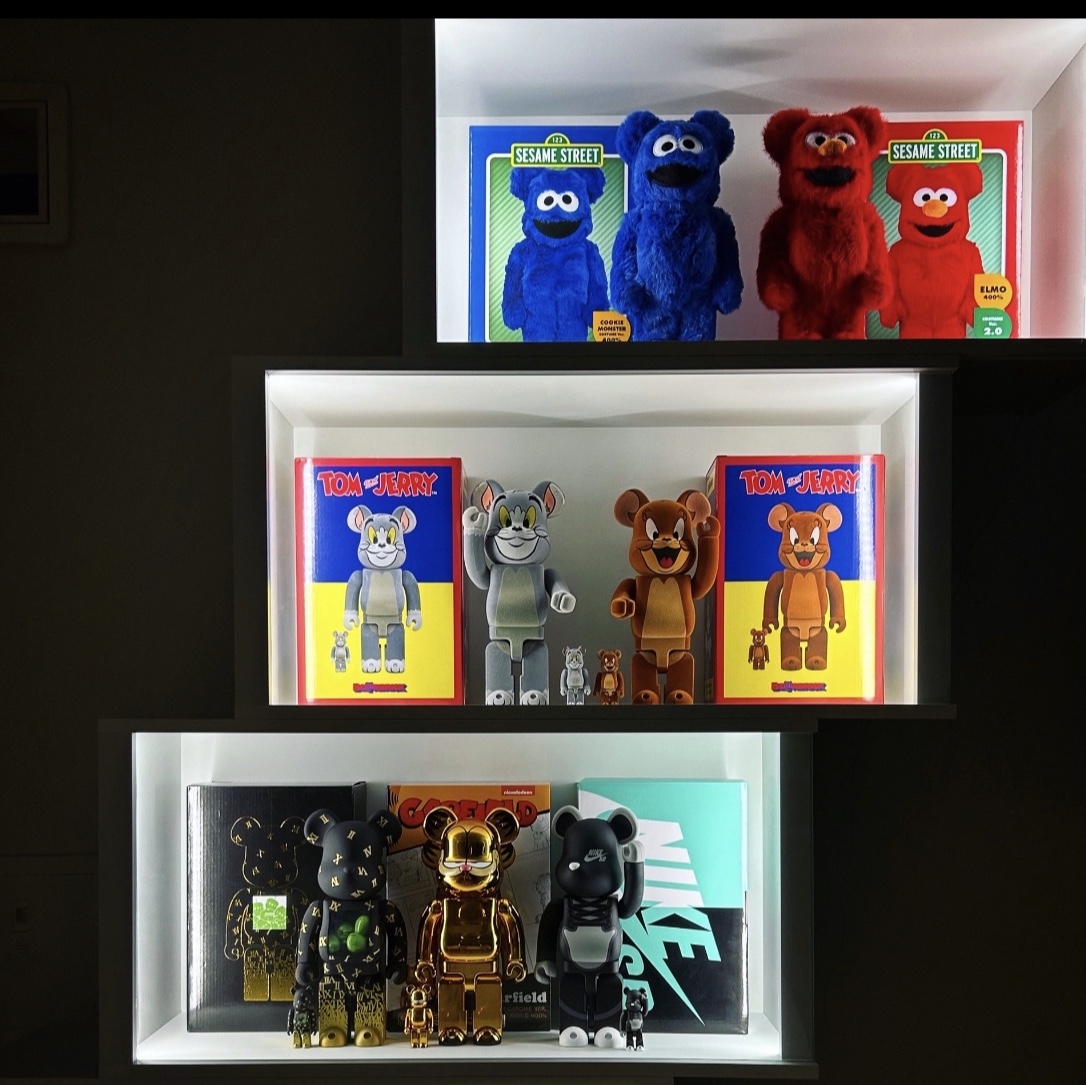 Bearbrick Tom & Jerry Tom Flocky Ver. 100% & 400% Set 착용 스타일