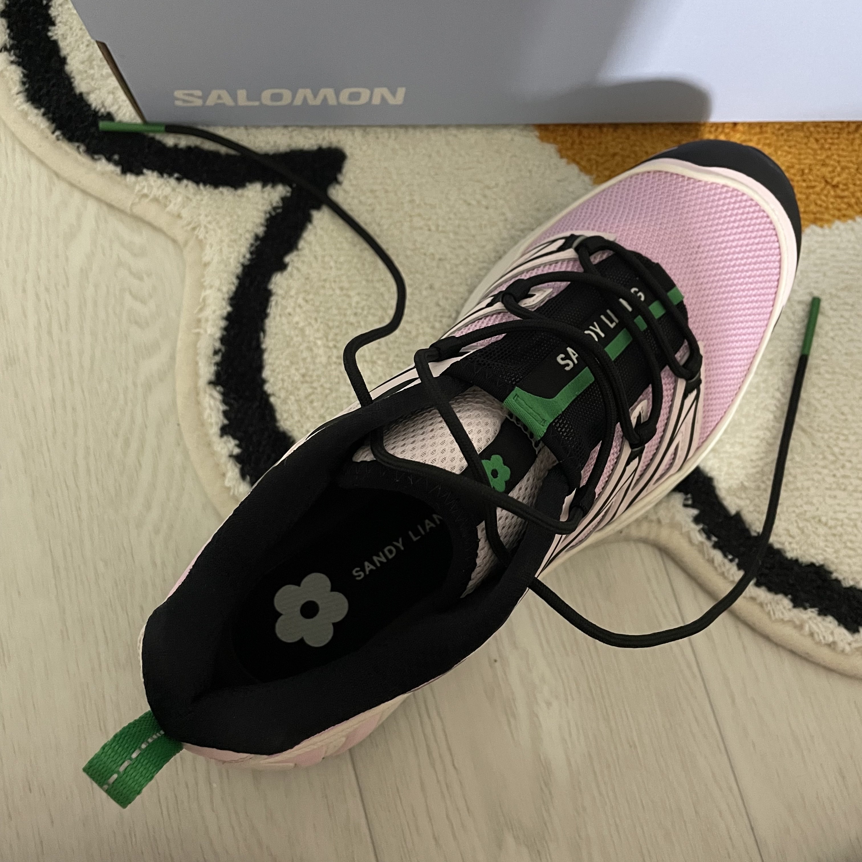 Salomon x Sandy Liang XT-6 Expanse Cradle Pink 착용 스타일