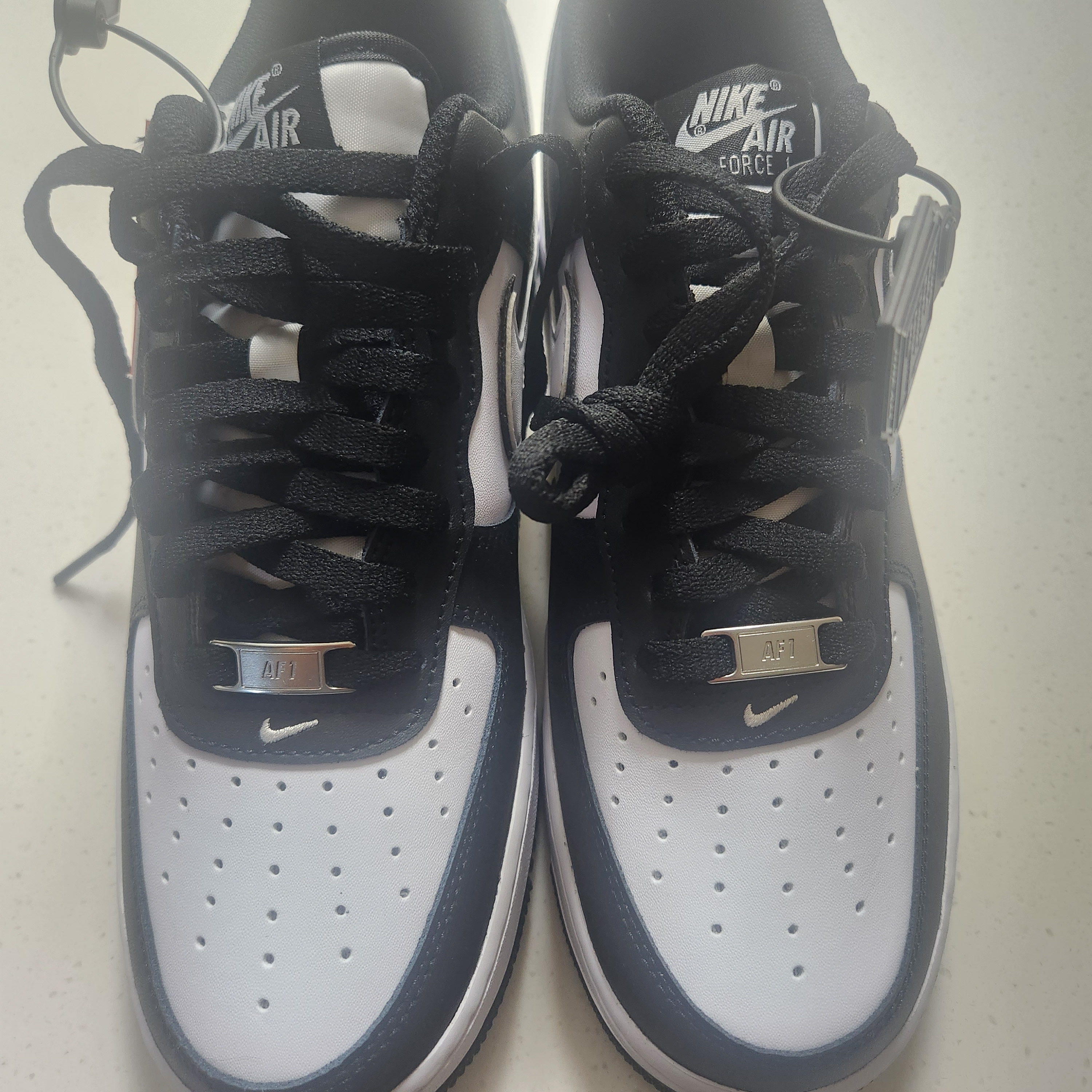 Nike Air Force 1 '07 Black White 착용 스타일
