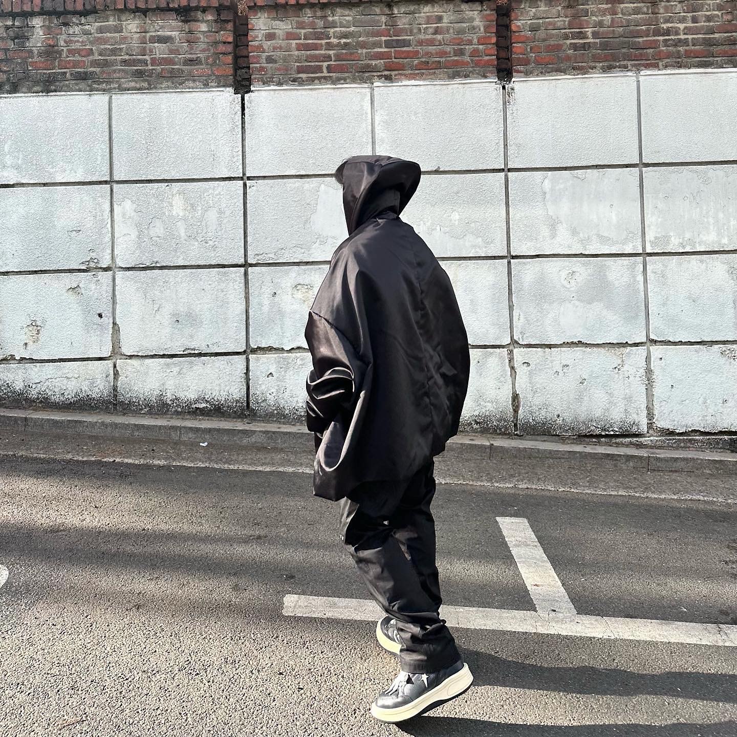 Converse x Drkshdw Turbowpn Black Cream 착용 스타일 - 2