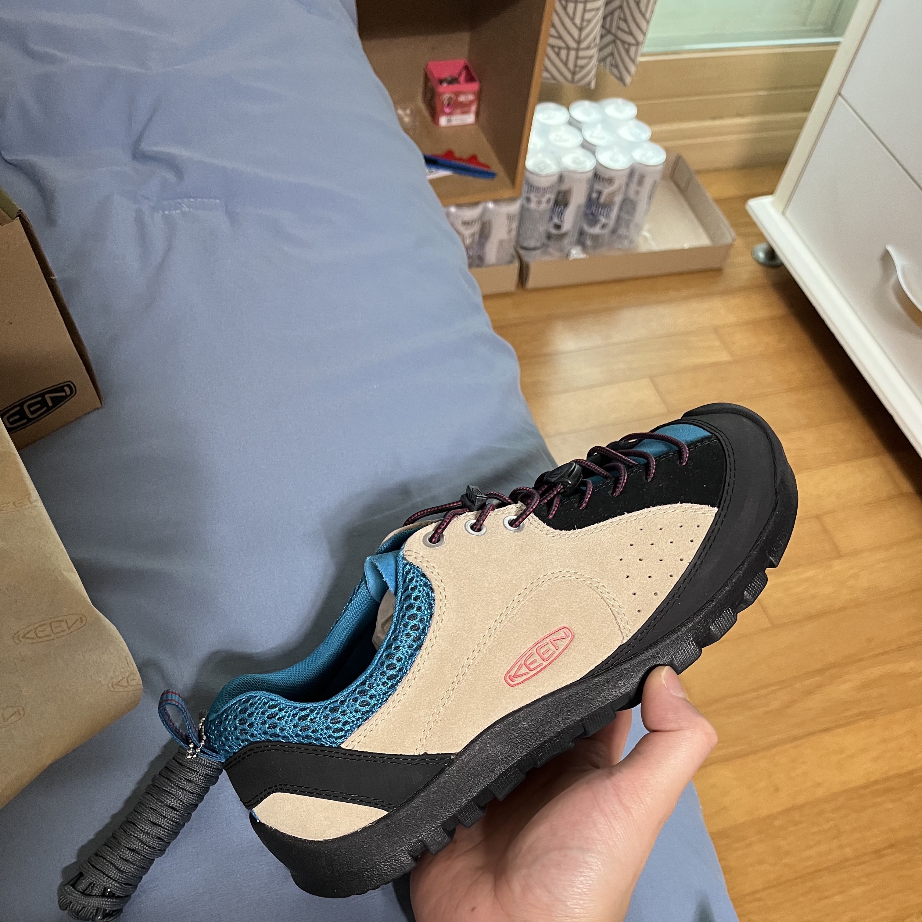 Keen Jasper Rocks SP Sneakers Beige 착용 스타일