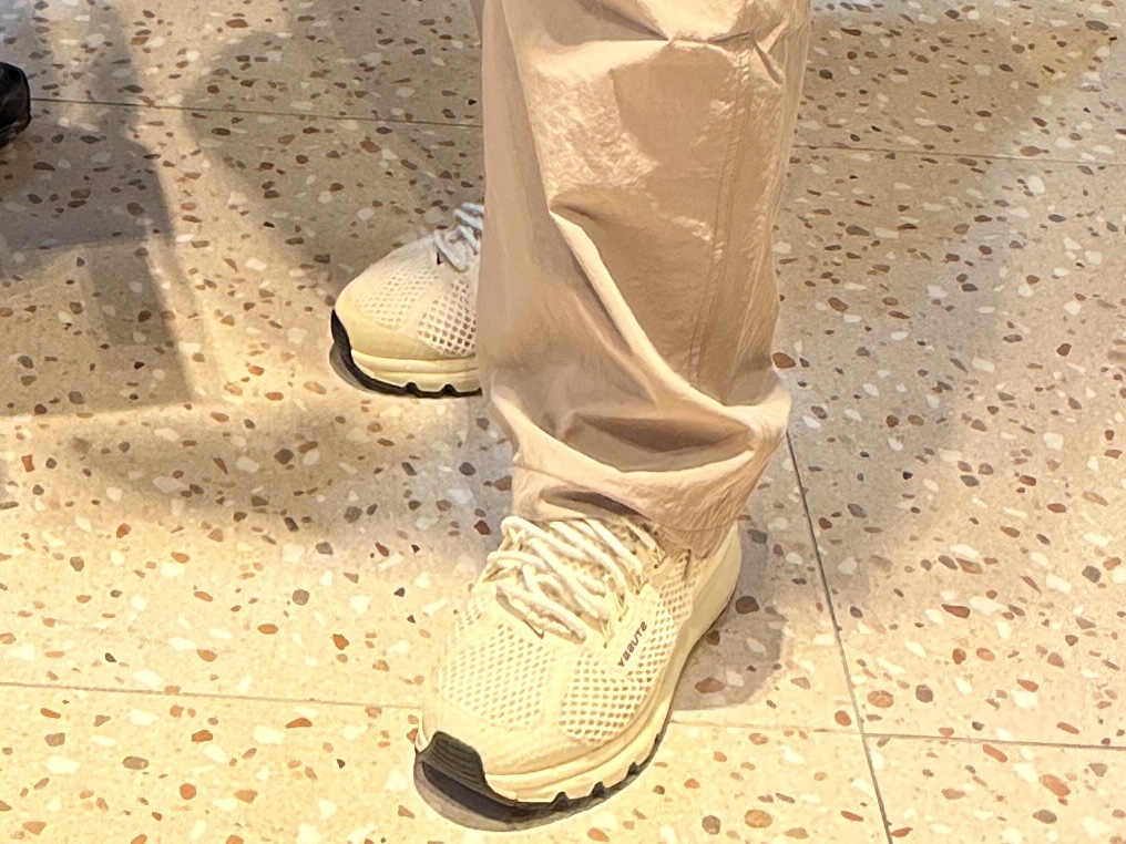 Nike x Stussy Air Max 2013 Fossil 착용 스타일