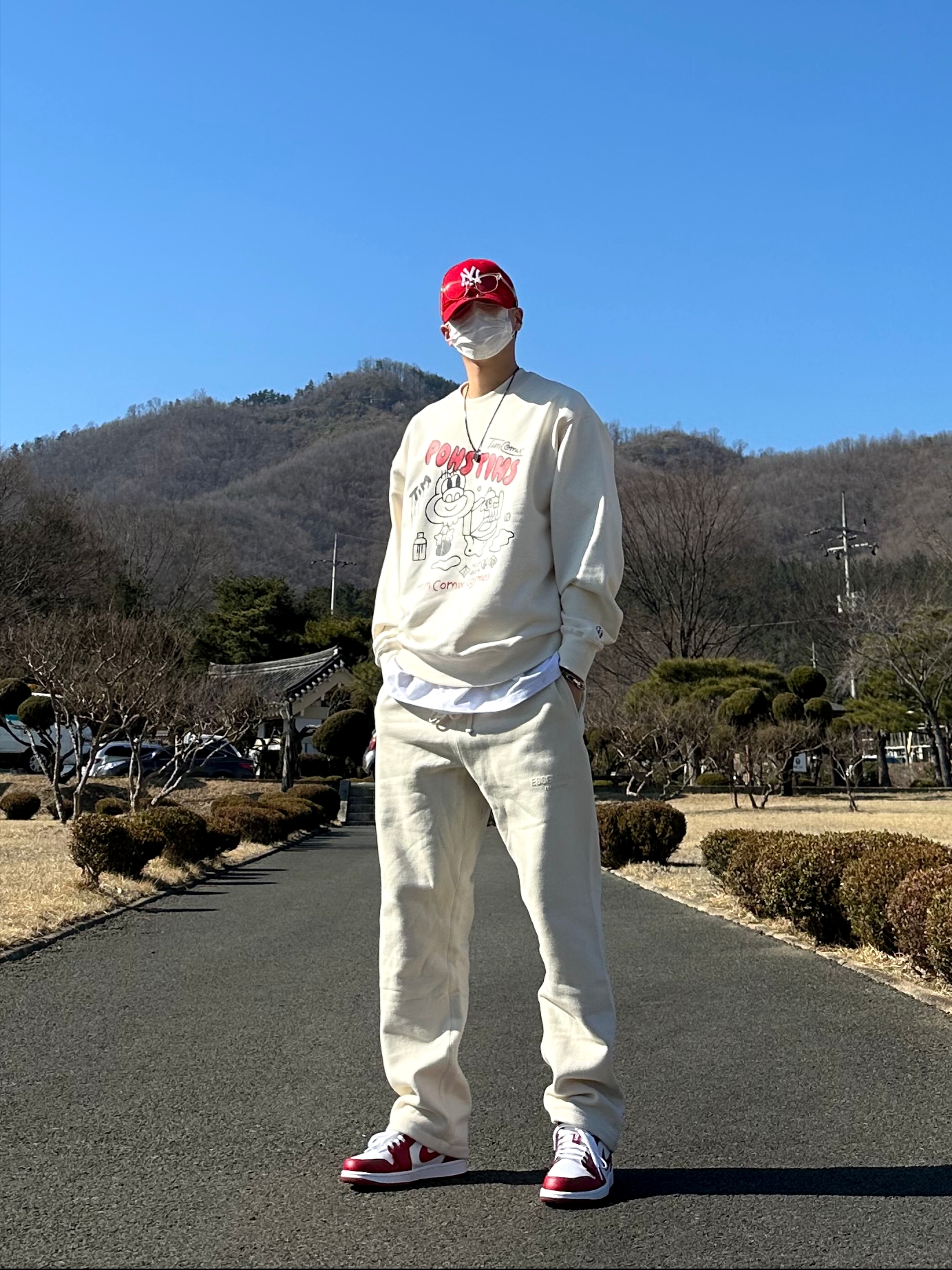 Jordan 1 Low Gym Red White 착용 스타일 - 3