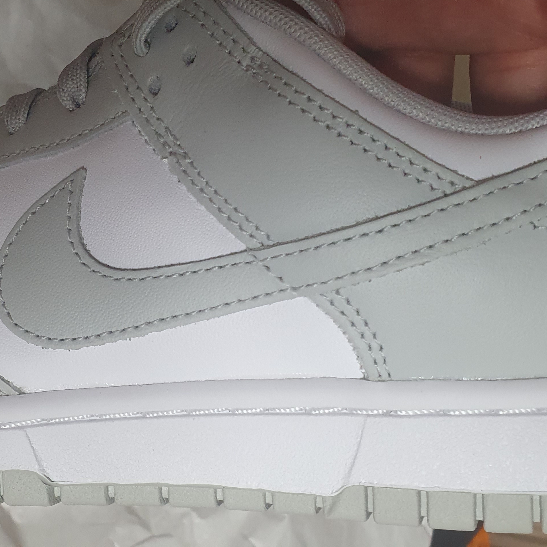 Nike Dunk Low Retro Grey Fog 착용 스타일 - 1