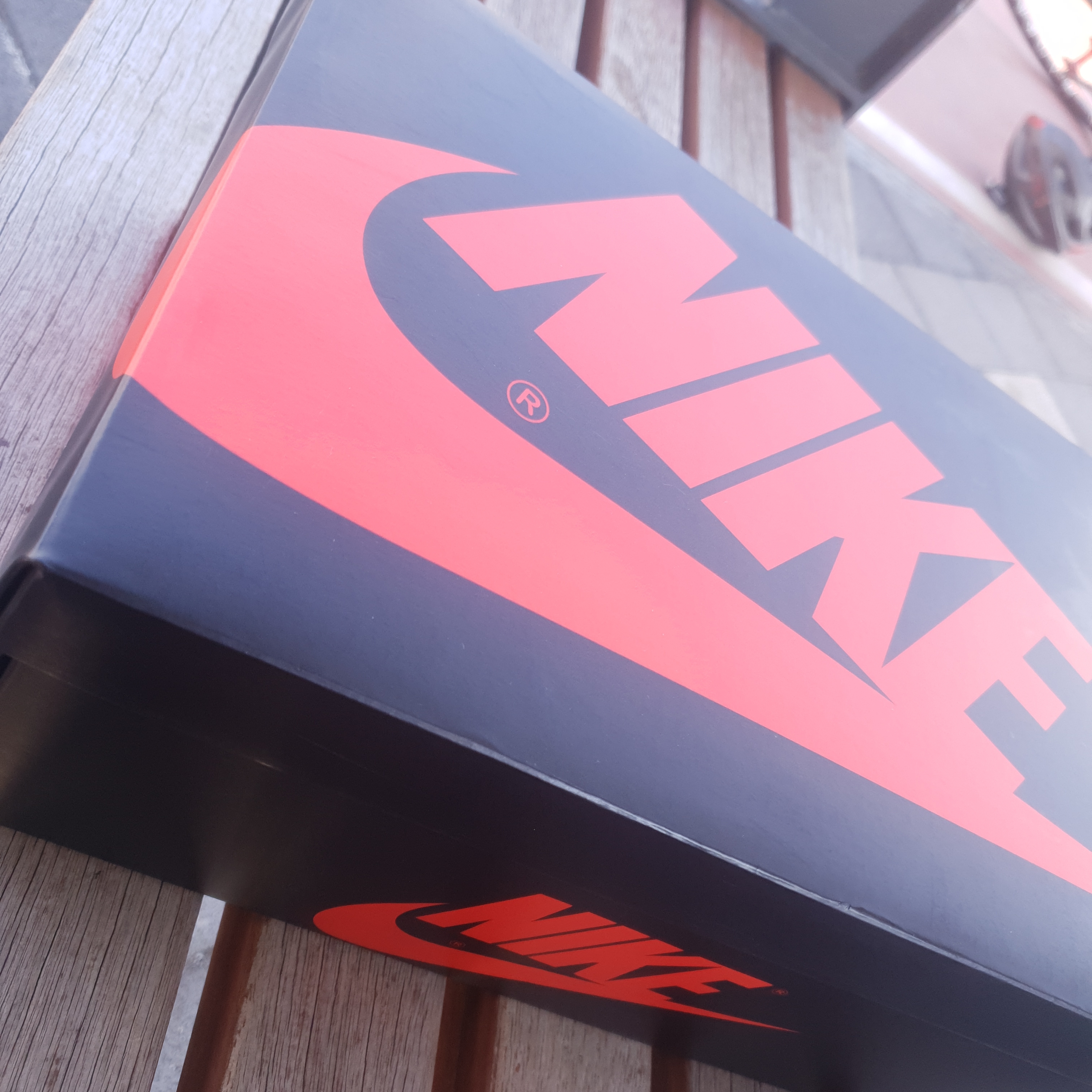 Jordan 1 Retro High OG Dark Marina Blue, Nike Air Force 1 '07 LV8 40th Anniversary Join Forces Sail Malachite 착용 스타일 - 4