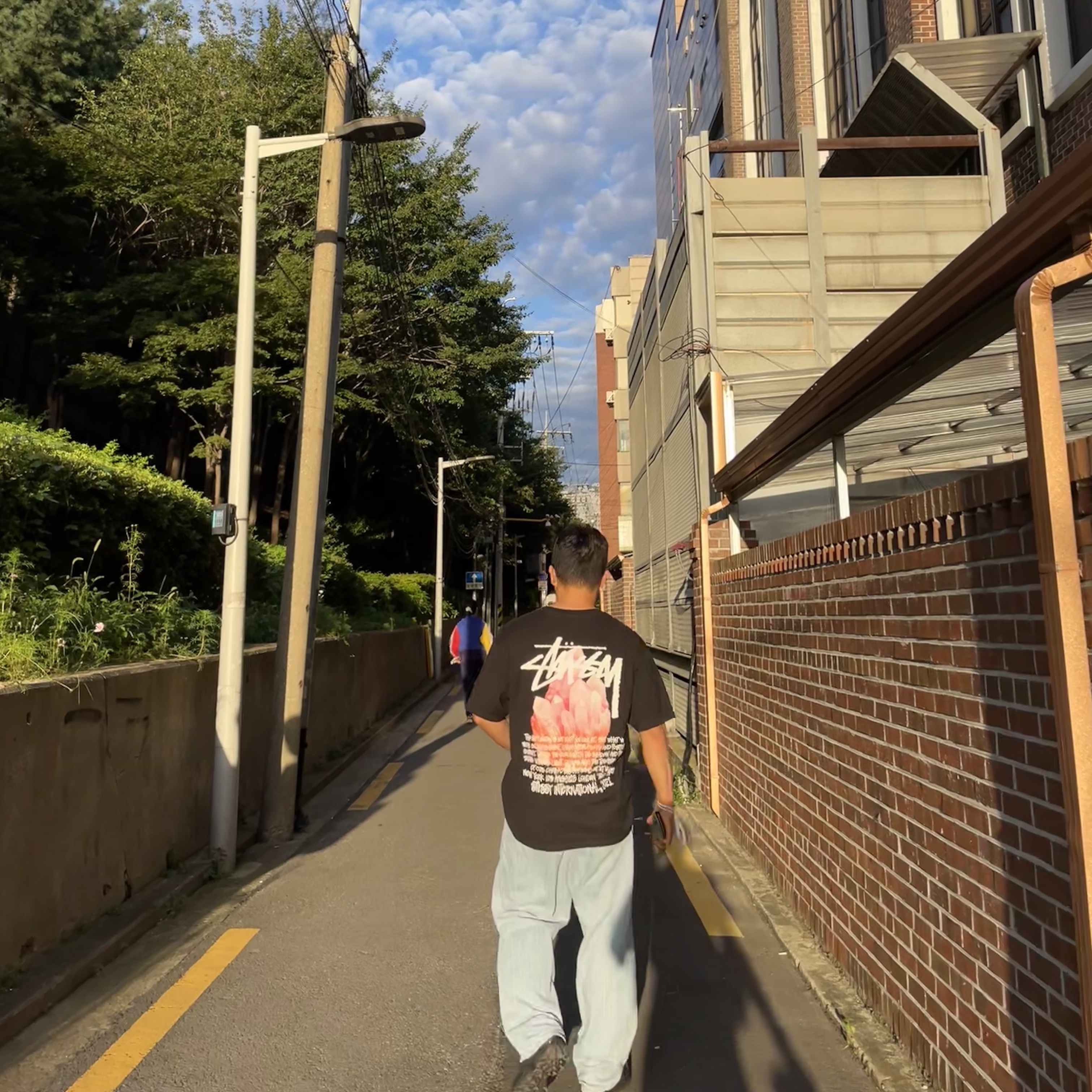 Stussy Reflection T-Shirt Black 착용 스타일 - 2