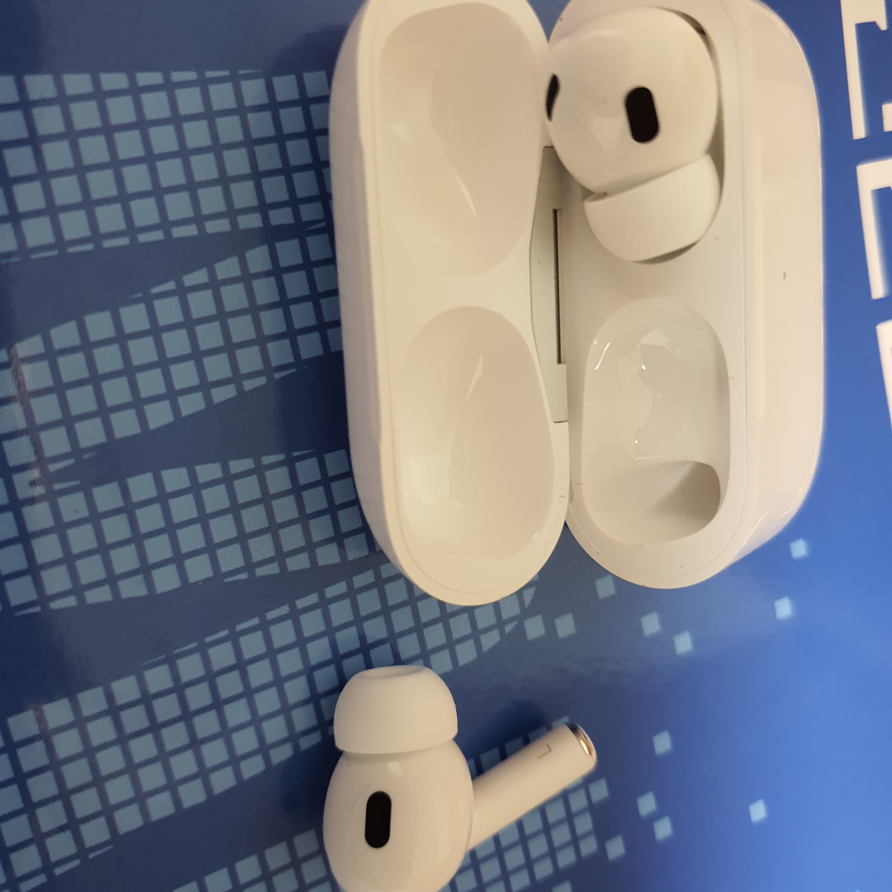 Apple AirPods Pro 2nd Gen (Korean Ver.) 착용 스타일 - 1