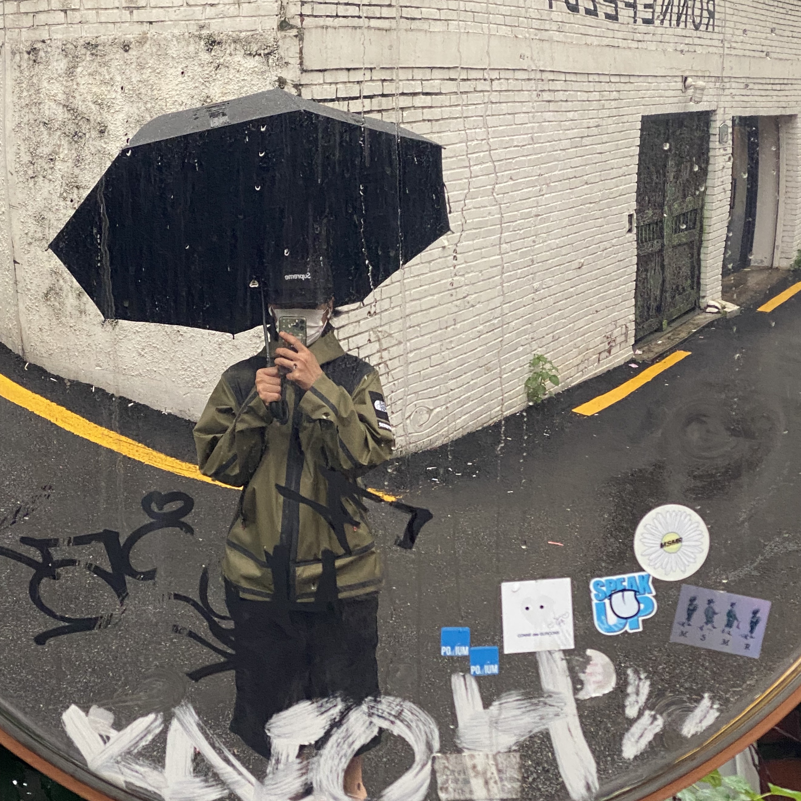 Supreme x The North Face Summit Series Outer Tape Seam Jacket Olive - 21SS 착용 스타일