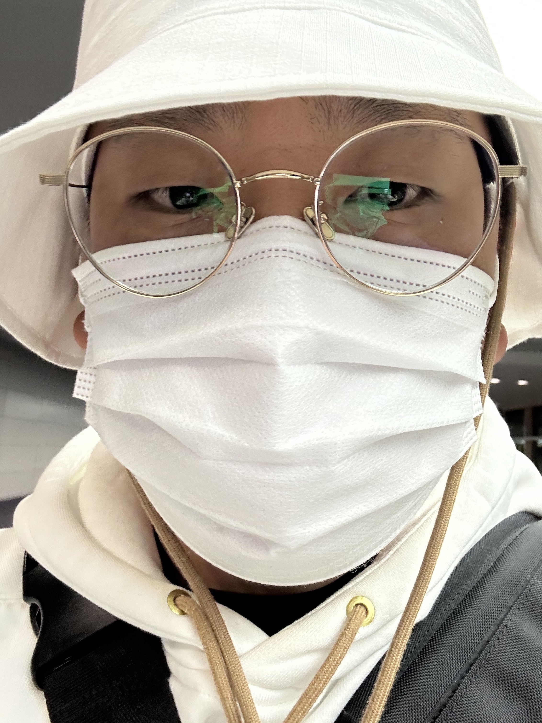 Nike x Jacquemus Bucket Hat White, Nike x Jacquemus NRG Fleece Hoodie Sail - Asia 착용 스타일
