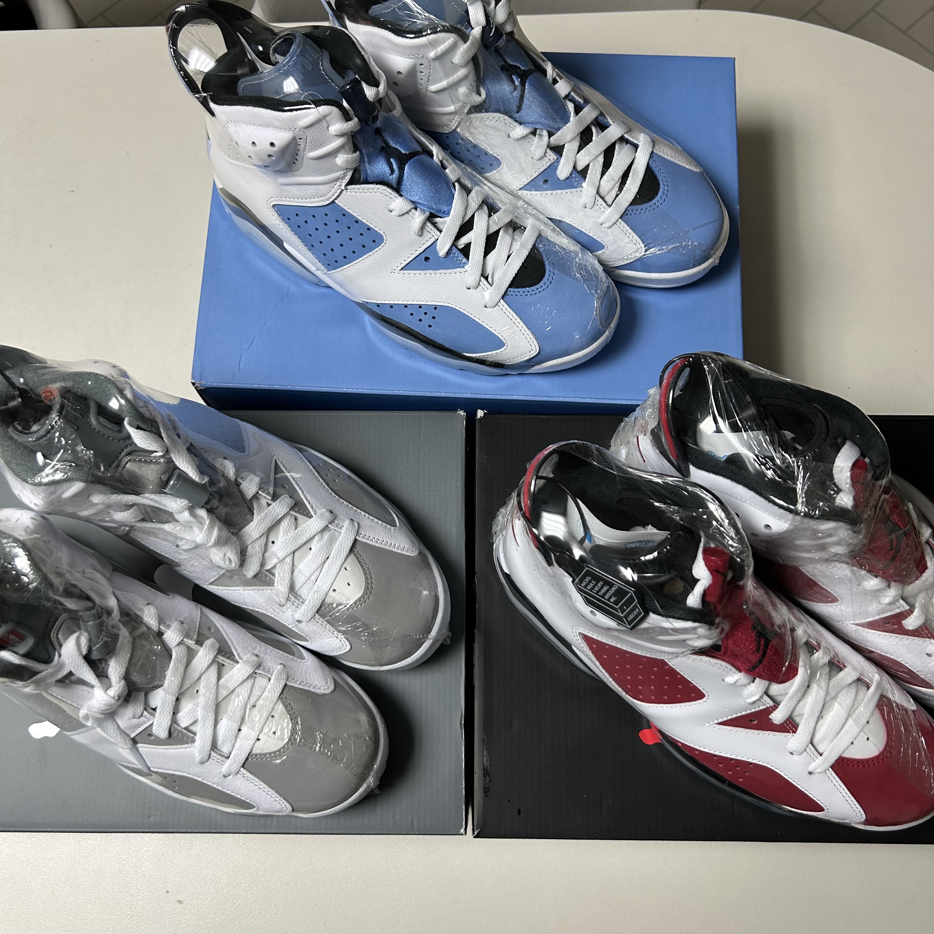 Jordan 6 Retro University Blue, Jordan 6 Retro Carmine 2021 착용 스타일