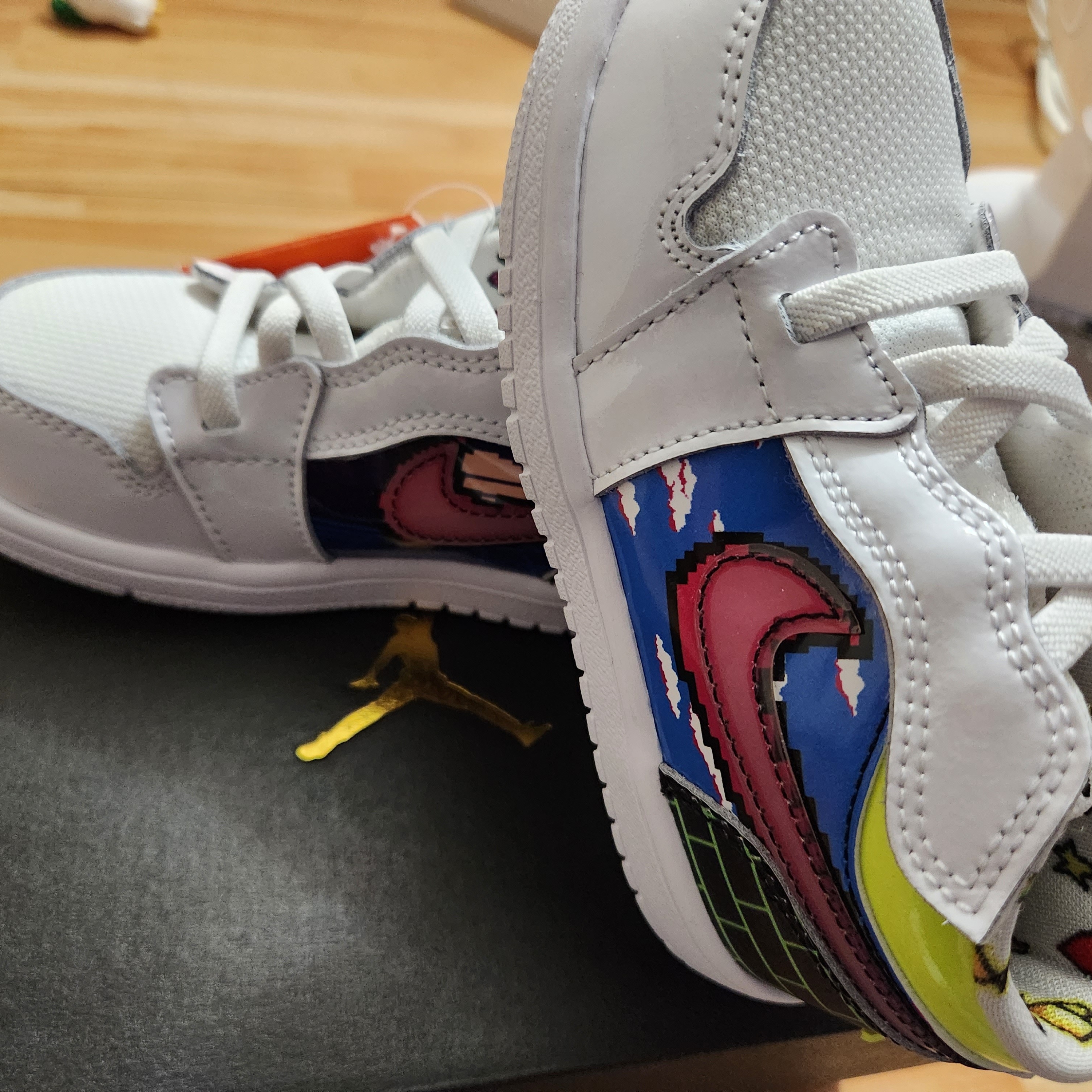 (TD) Jordan 1 Low Alt White Rush Pink 착용 스타일 - 3