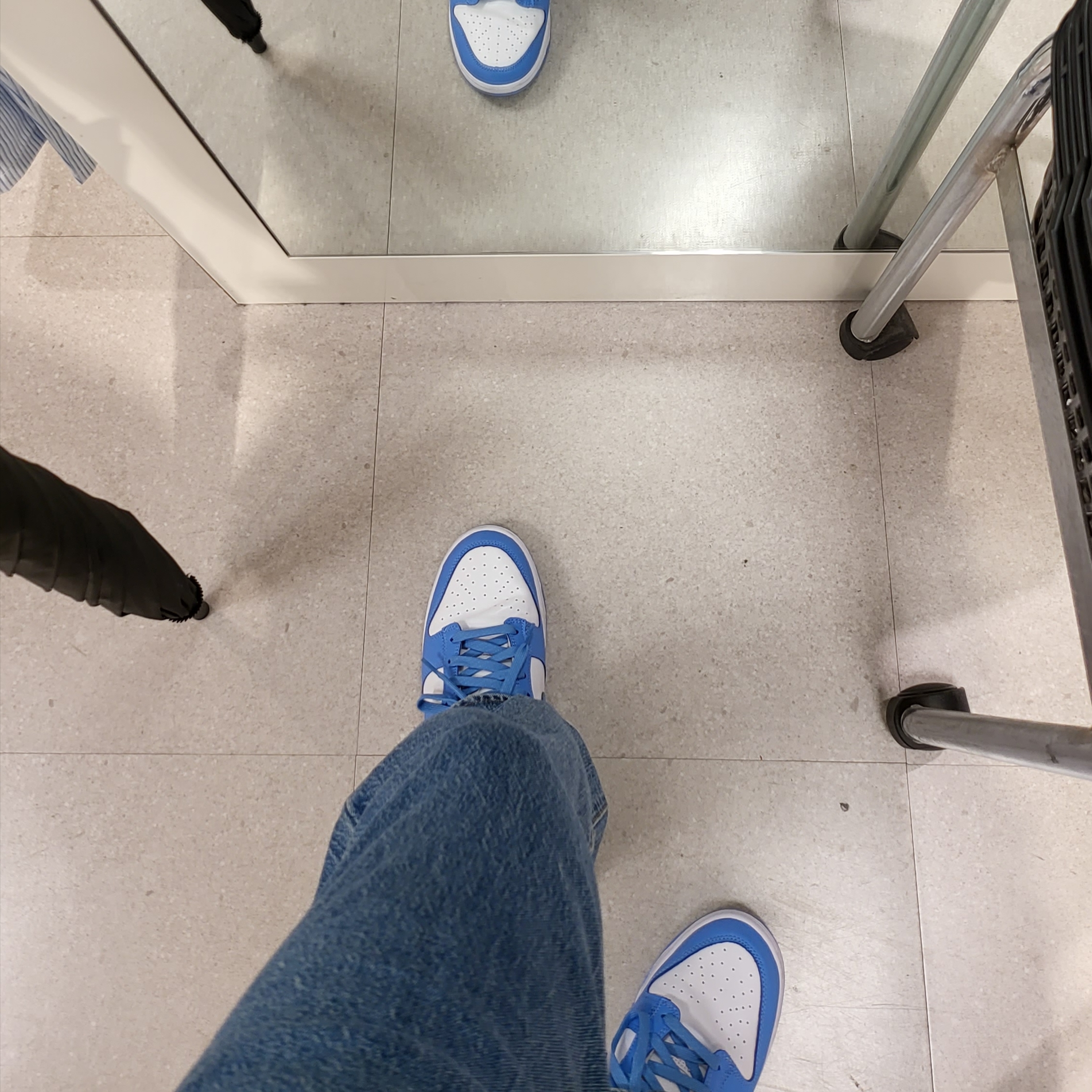 Nike Dunk Low Retro University Blue 착용 스타일
