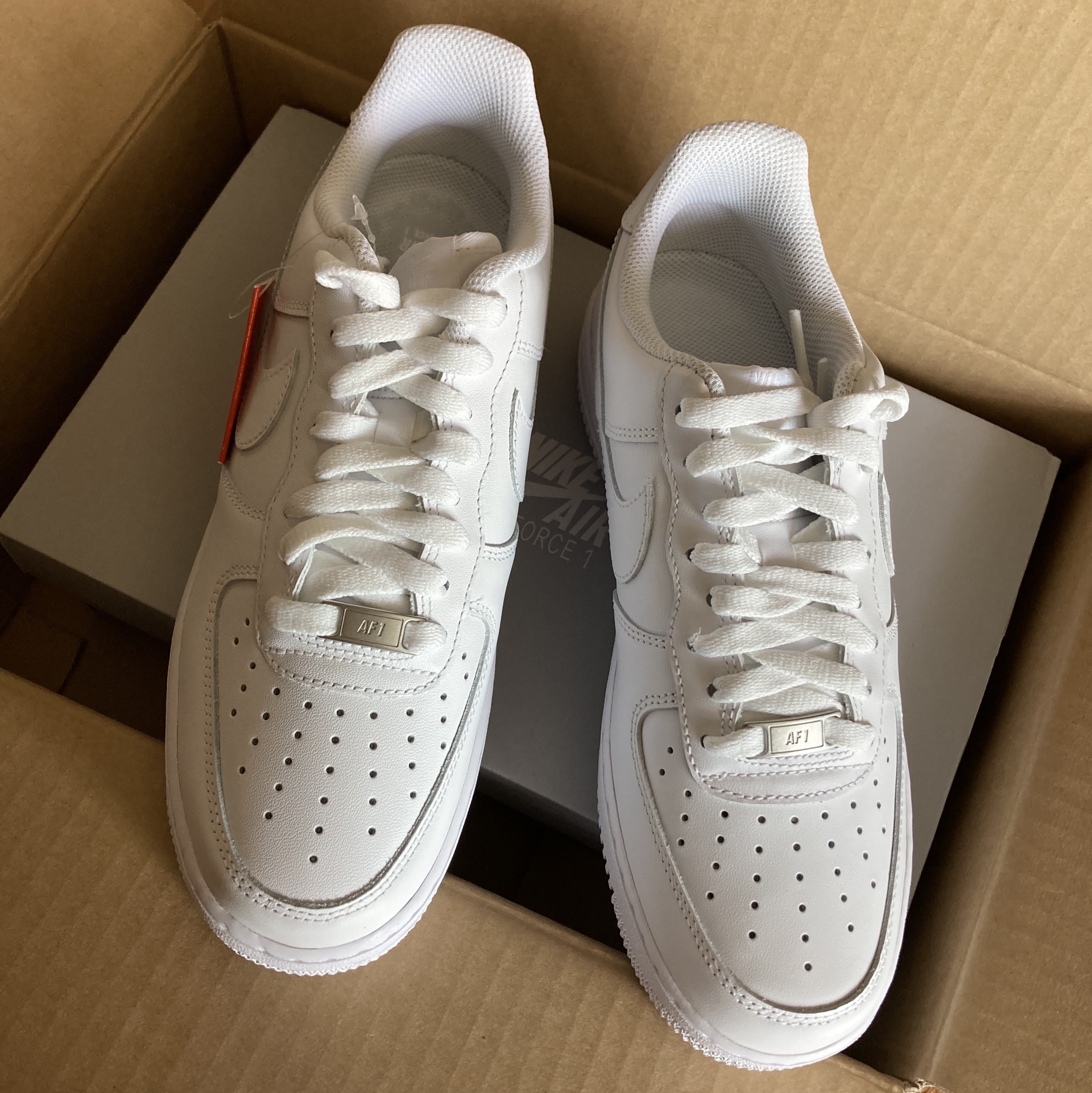 Nike Air Force 1 '07 Low White 착용 스타일