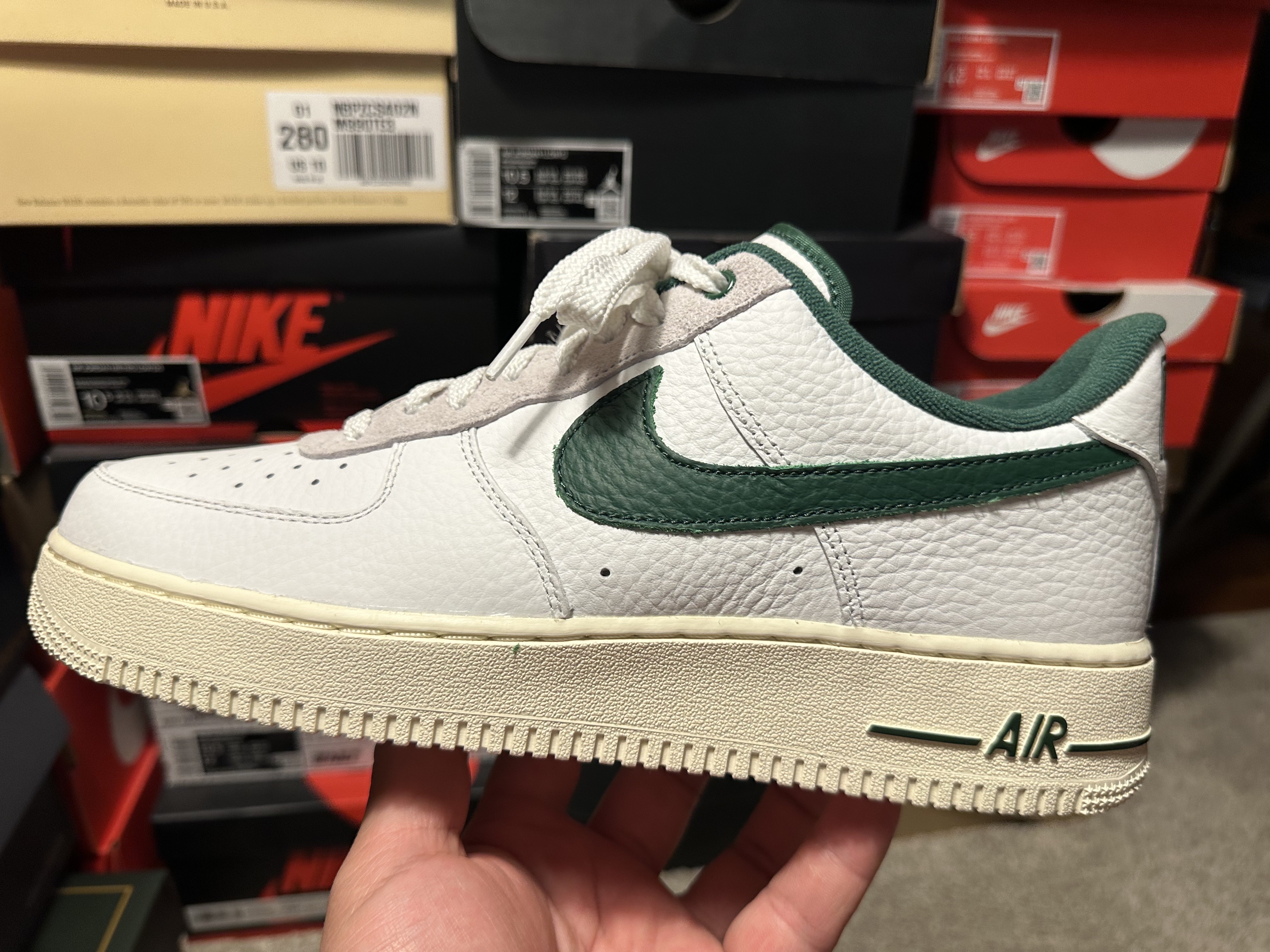 (W) Nike Air Force 1 '07 LX Summit White Gorge Green 착용 스타일 - 4