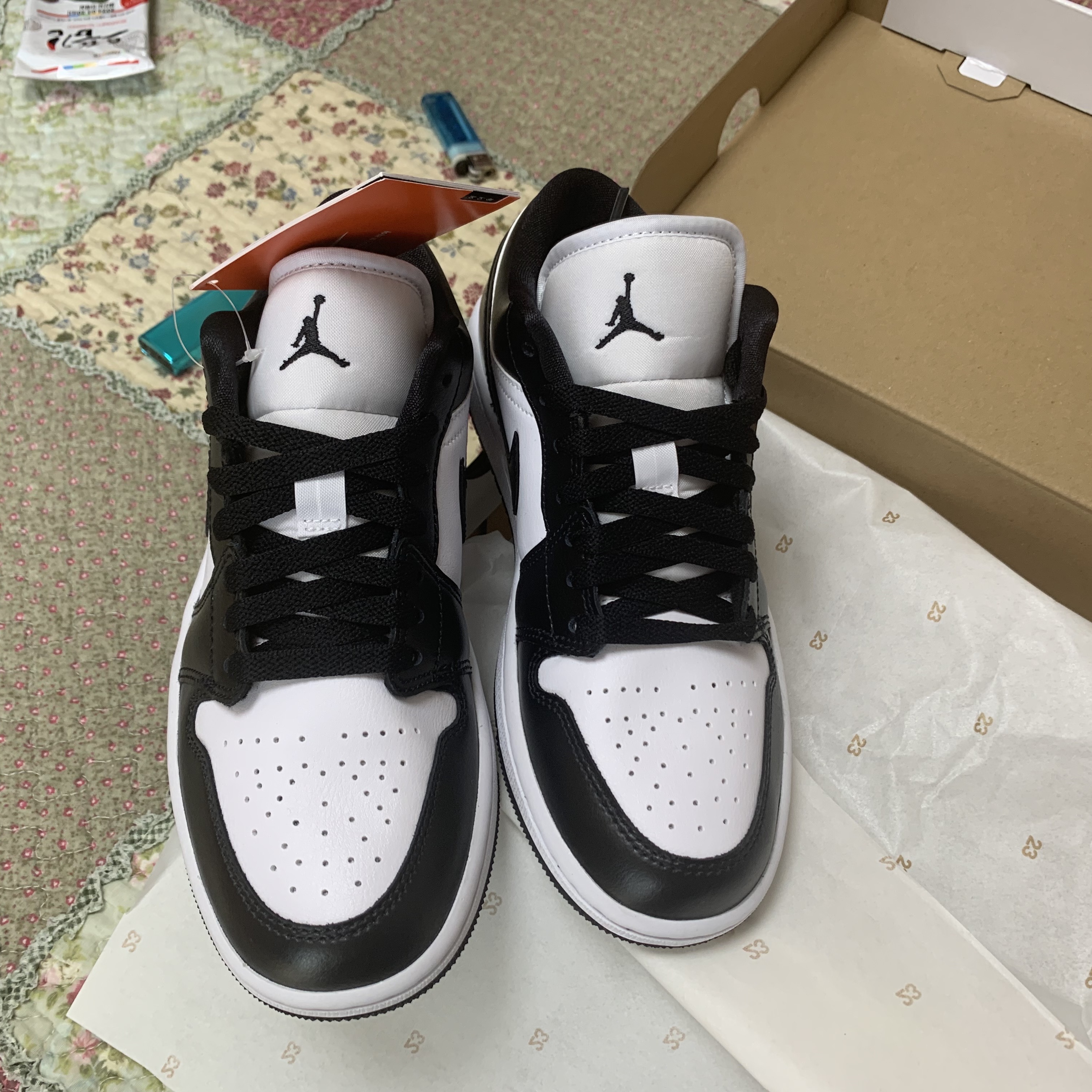 (W) Jordan 1 Low Black and White 착용 스타일 - 2