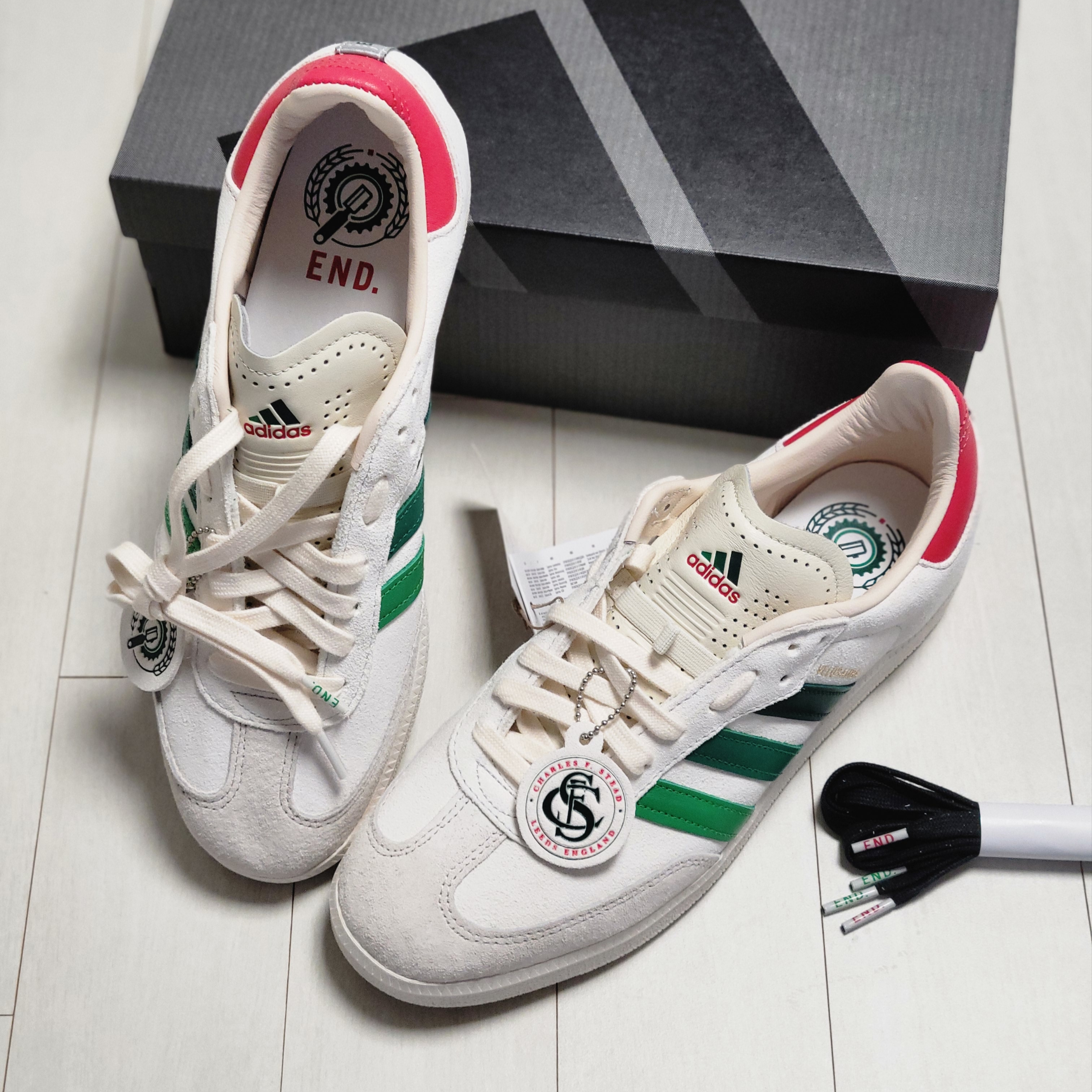 Adidas x END. Velosamba Social Cycling Chalk White 착용 스타일 - 1