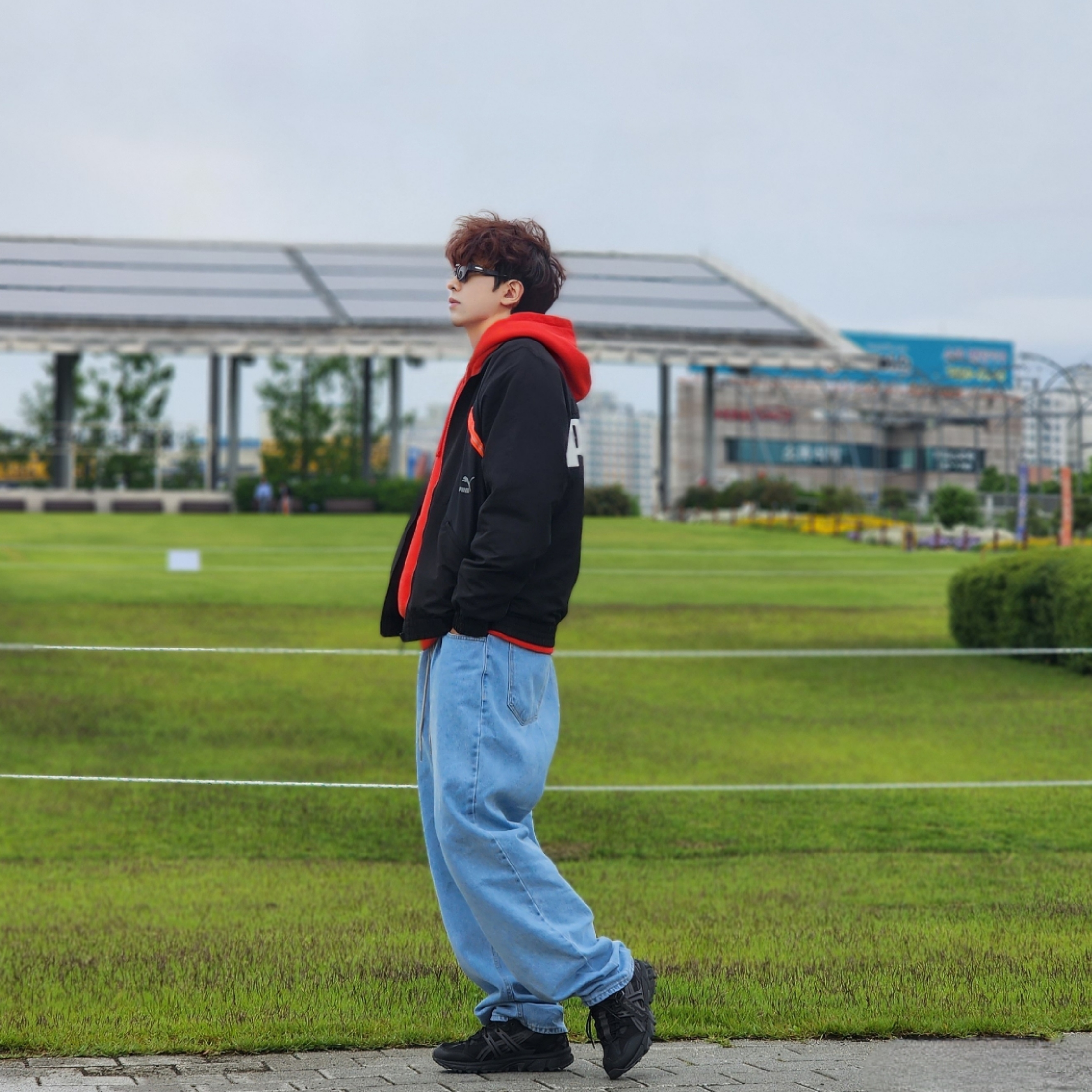 Stussy Beach Roots Hoodie Red, Asics Gel-Sonoma 15-50 Black Obsidian Grey 착용 스타일 - 4