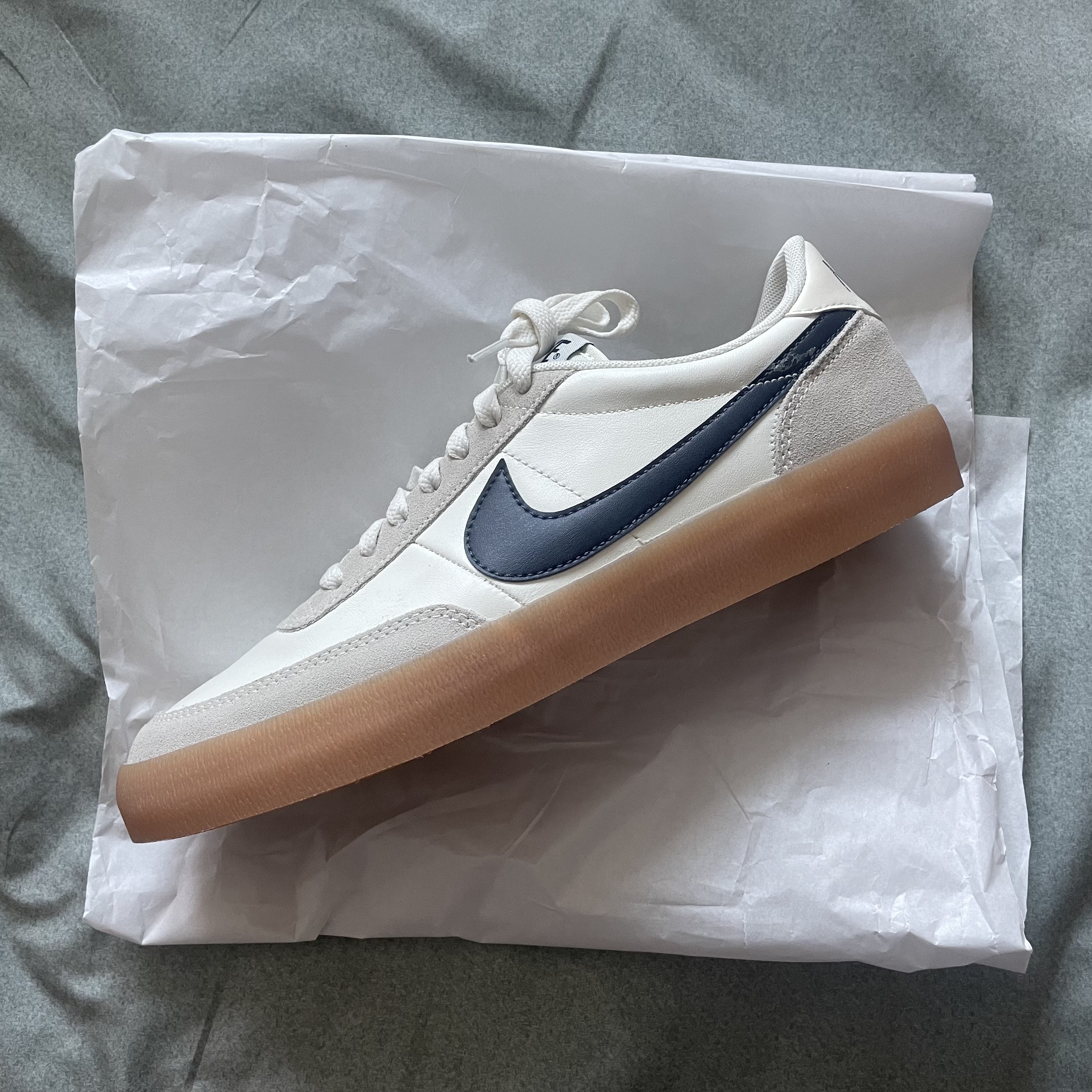 Nike x J.Crew Killshot 2 Sail Midnight Navy 착용 스타일