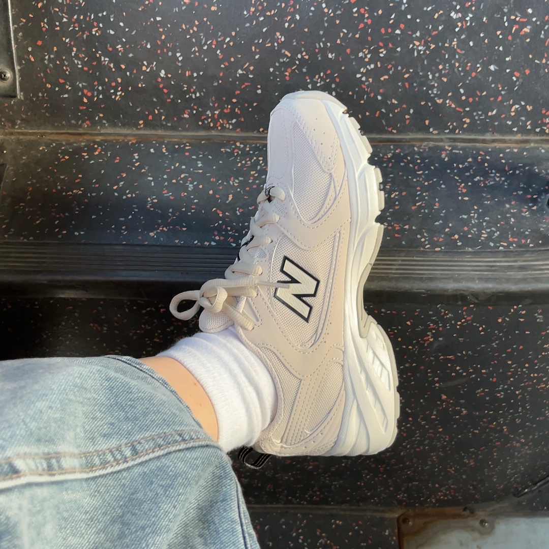 New Balance 530 Ivory 착용 스타일