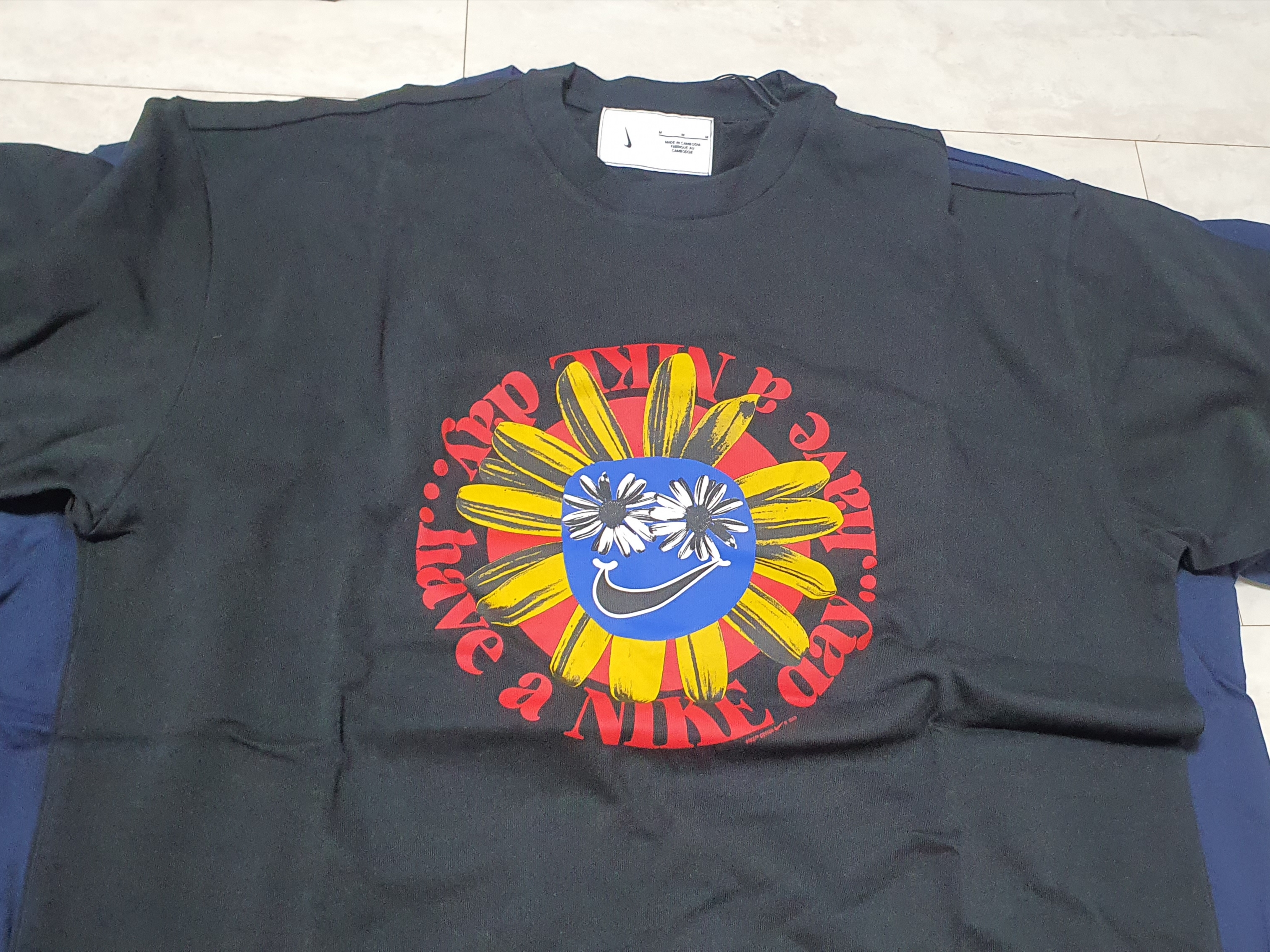 Nike NRG Have a Nike Day T-Shirt Black - US/EU 착용 스타일 - 1