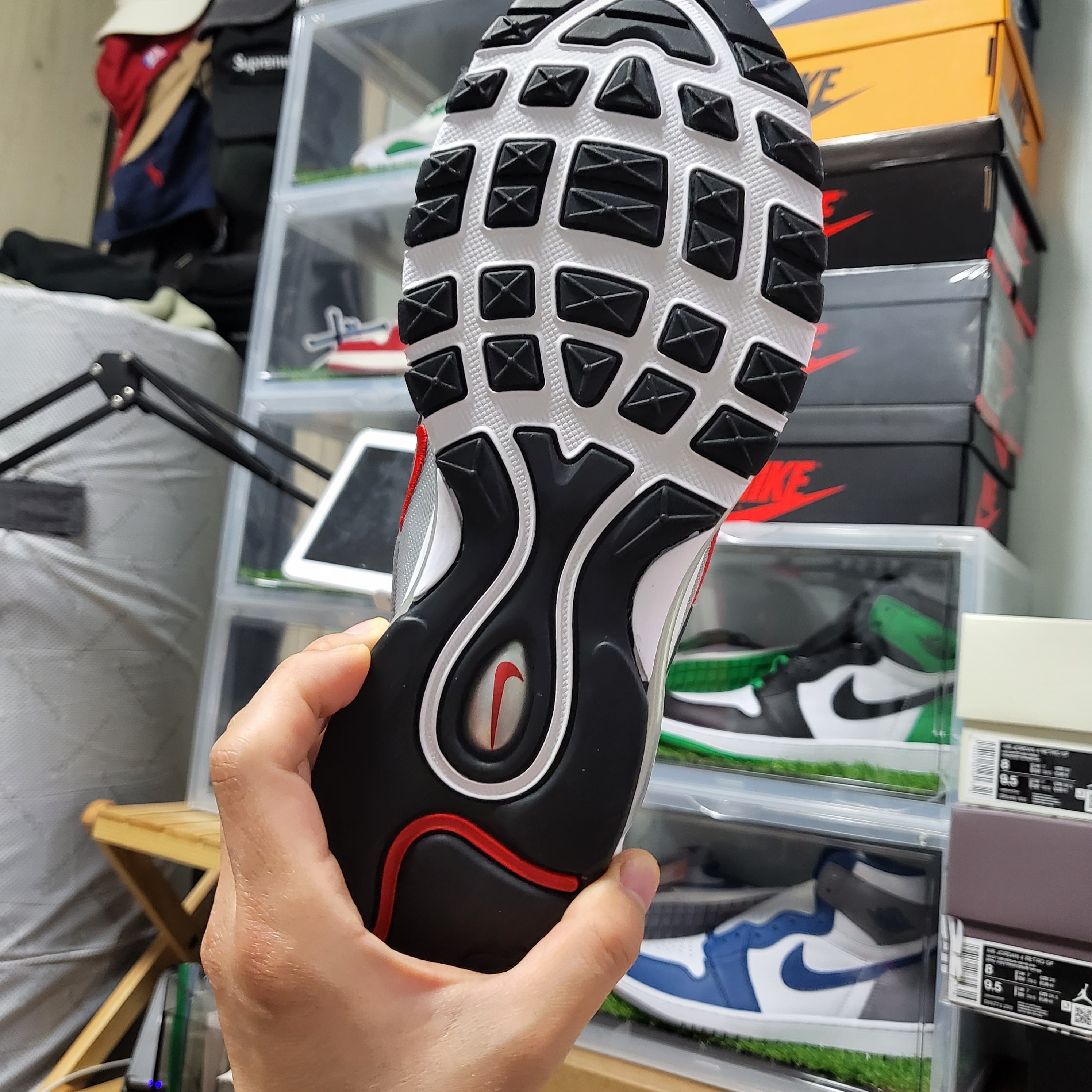 Nike Air Max 97 OG Silver Bullet 2022 착용 스타일 - 3