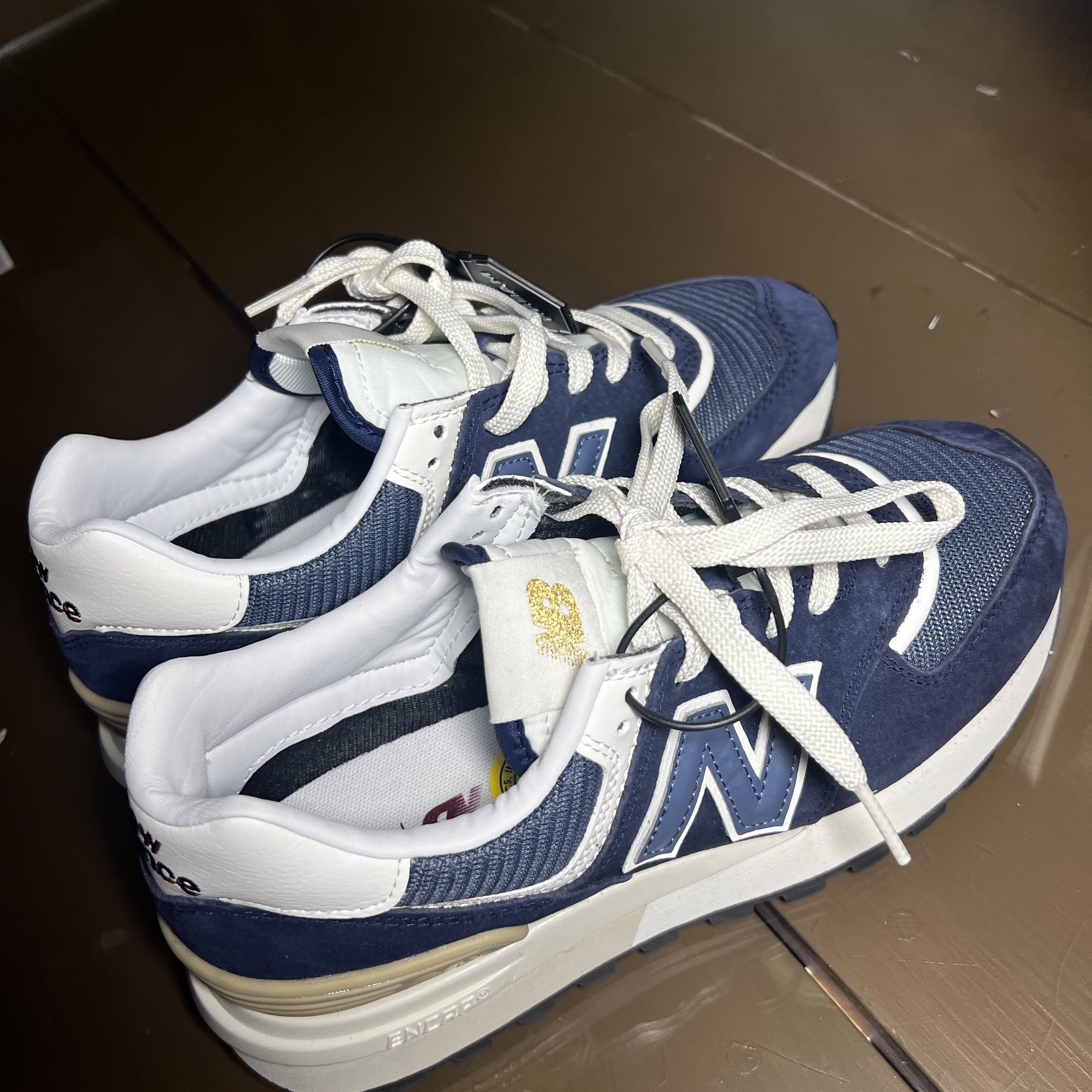 New Balance 574 Legacy Navy 착용 스타일