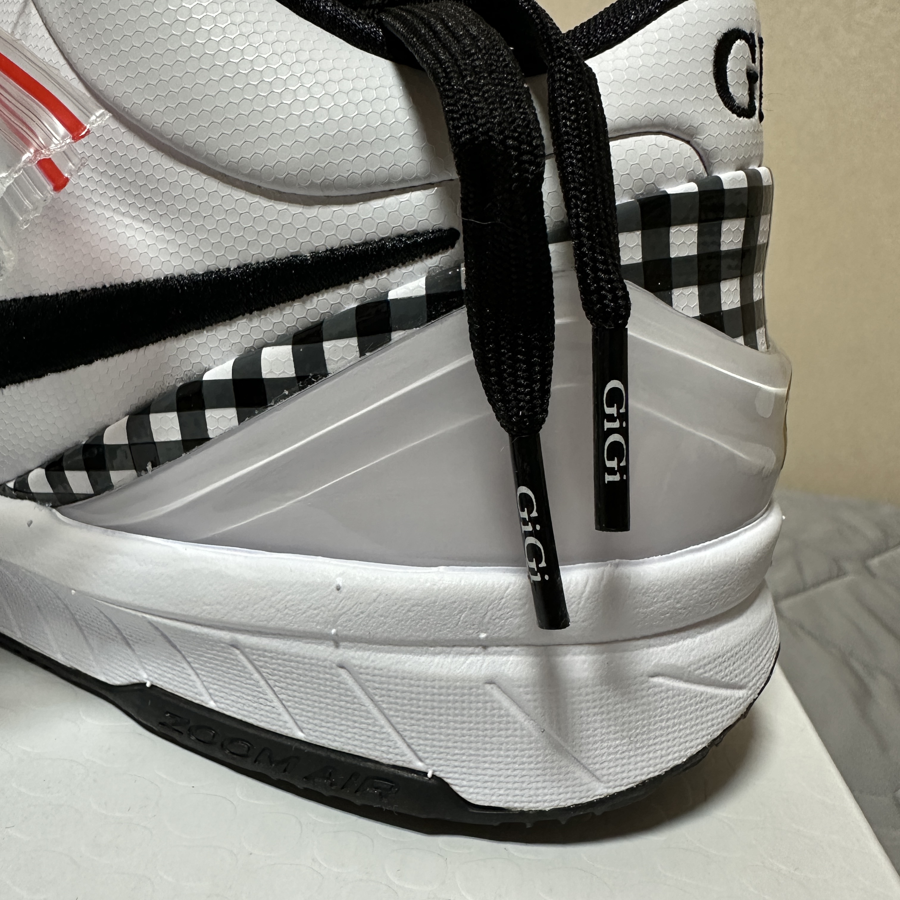 Nike Kobe 4 Protro Mambacita Gigi 착용 스타일 - 2