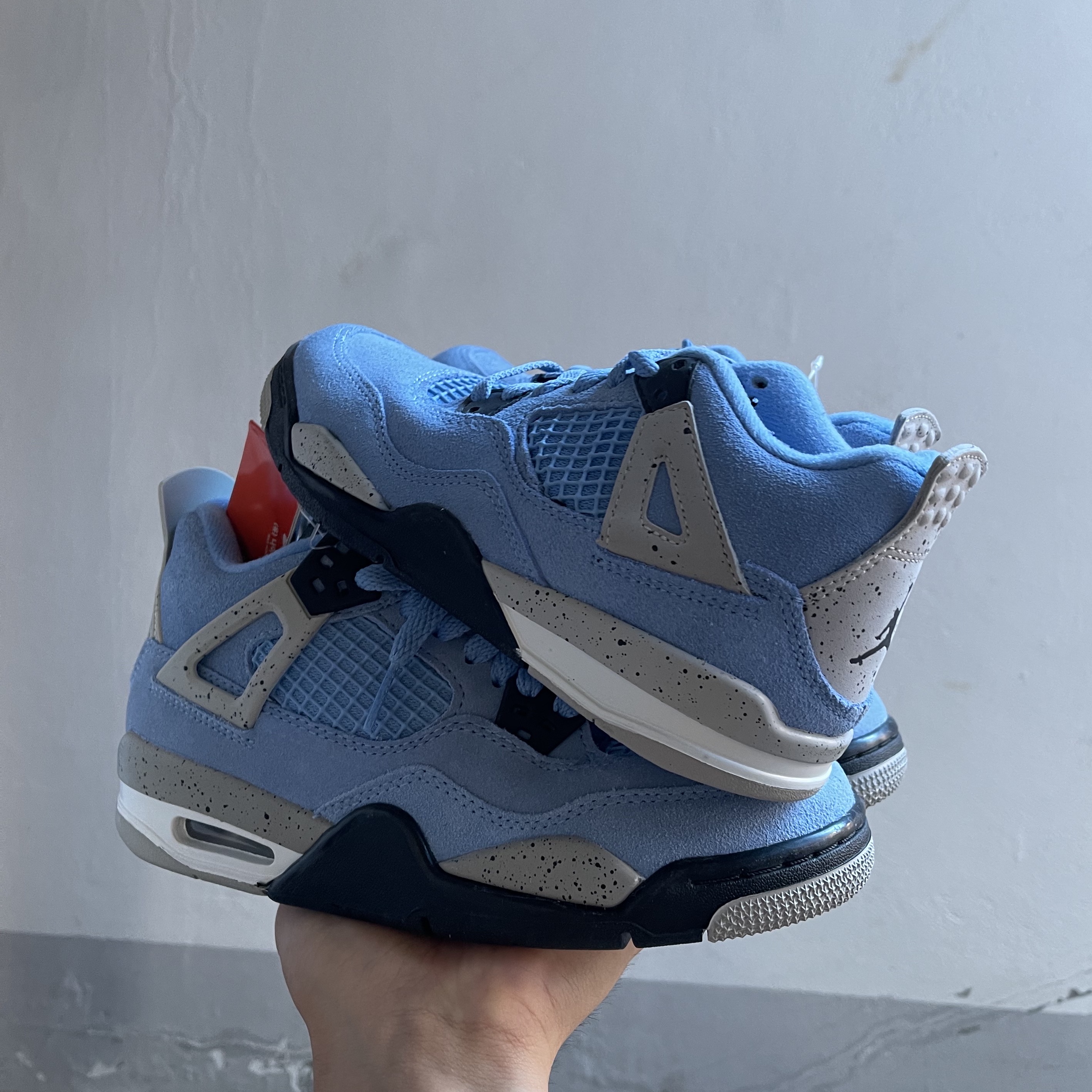 (PS) Jordan 4 Retro University Blue, (GS) Jordan 4 Retro University Blue 착용 스타일