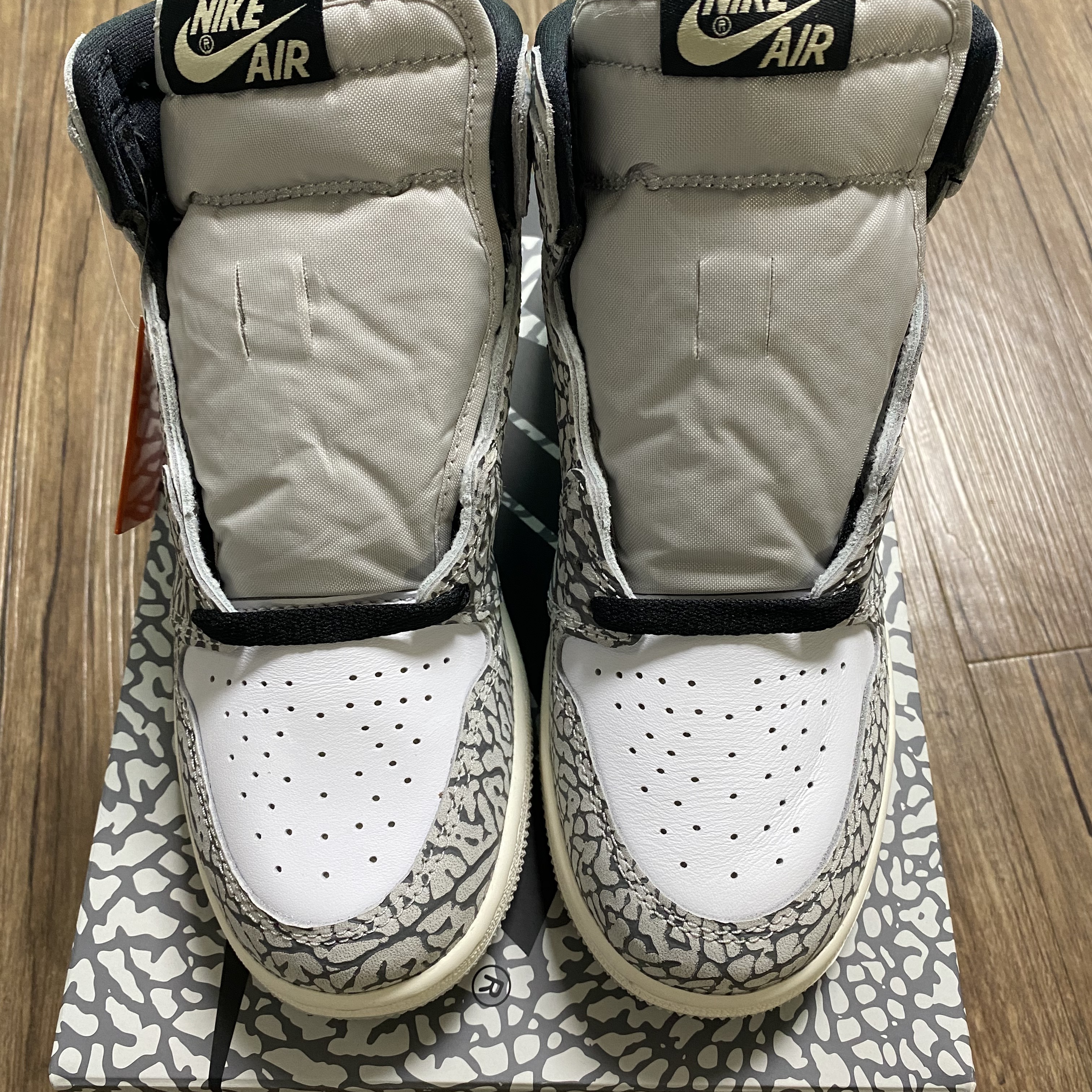 (GS) Jordan 1 Retro High White Cement, Jordan 1 Retro High OG White Cement 착용 스타일 - 2