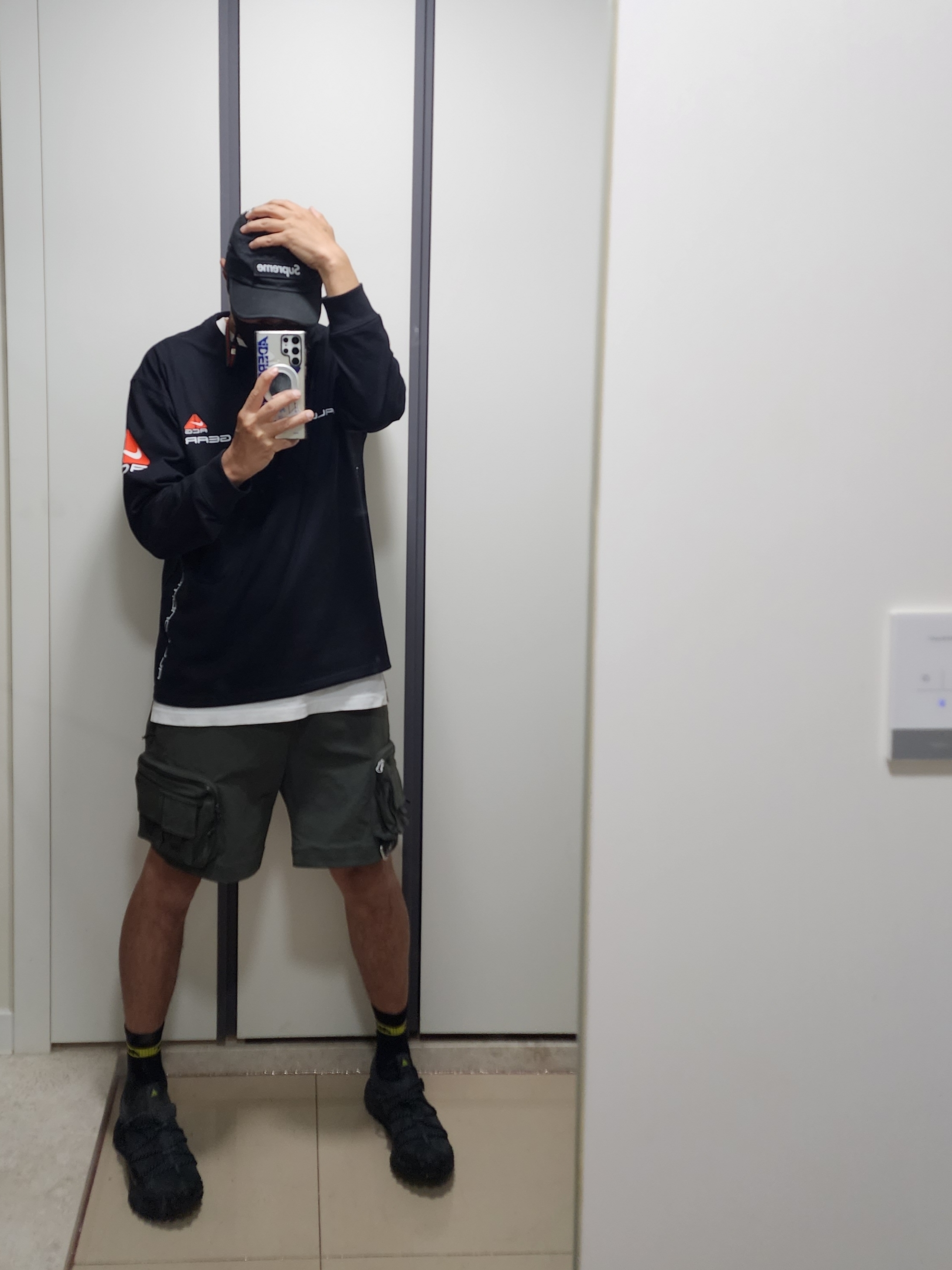 Nike NRG ACG SSNL Lungs Long Sleeve T-Shirt Black - Asia, Nike ACG Mountain Fly Low Gore-Tex SE Dark Smoke Grey 착용 스타일 - 1