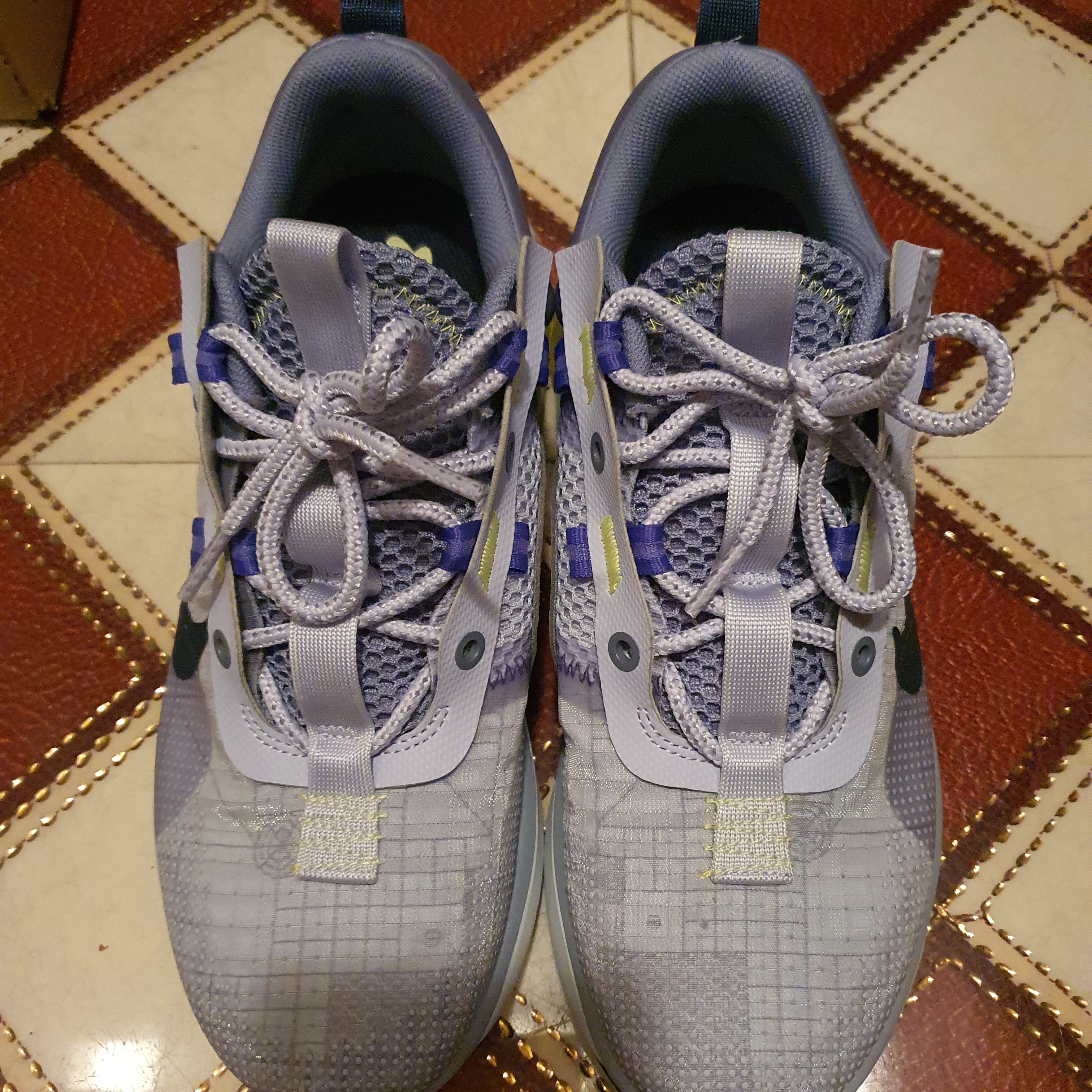 Nike Air Max 2021 Ghost Ashen Slate 착용 스타일