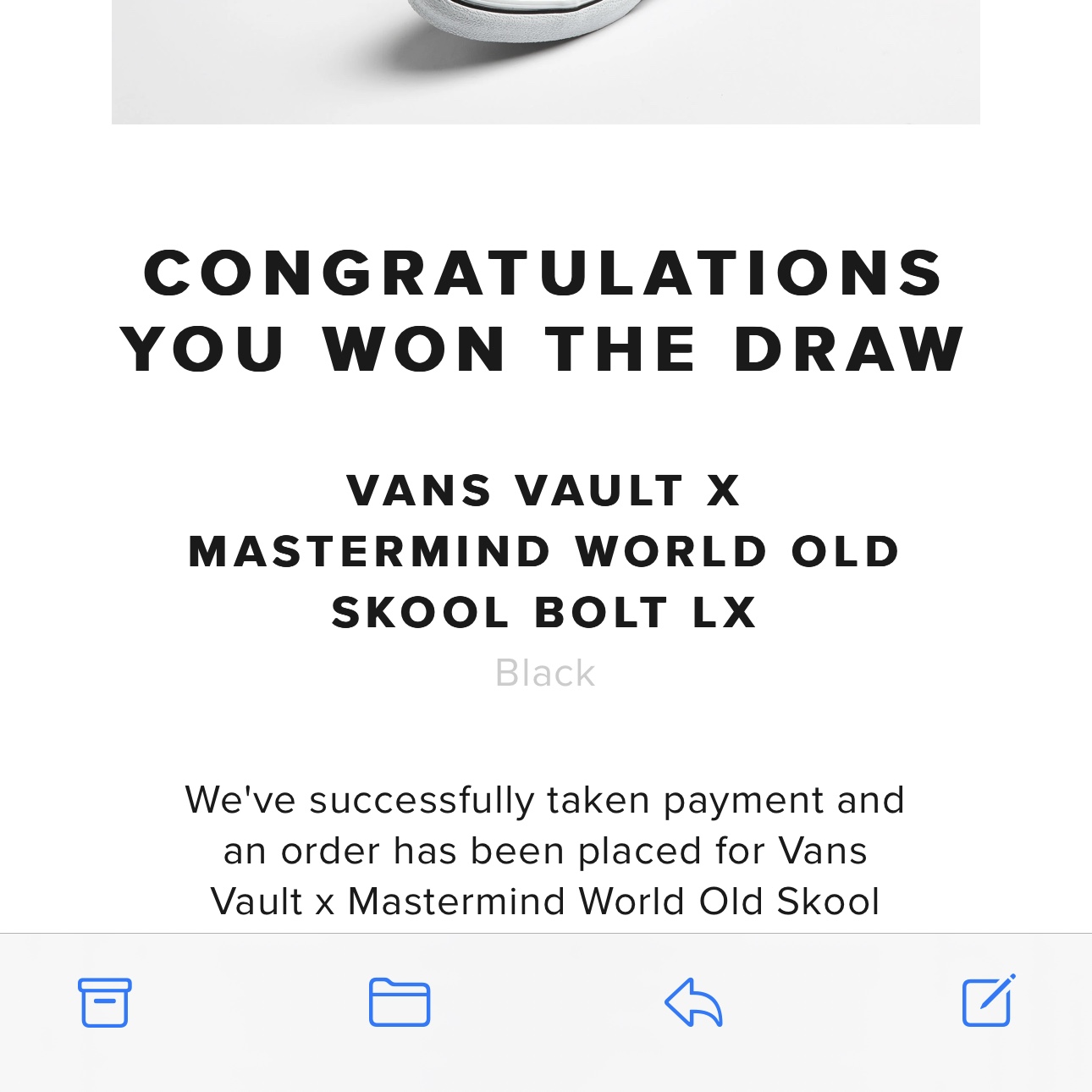 Vans Vault x Mastermind World Old Skool Bolt Black 착용 스타일 - 3