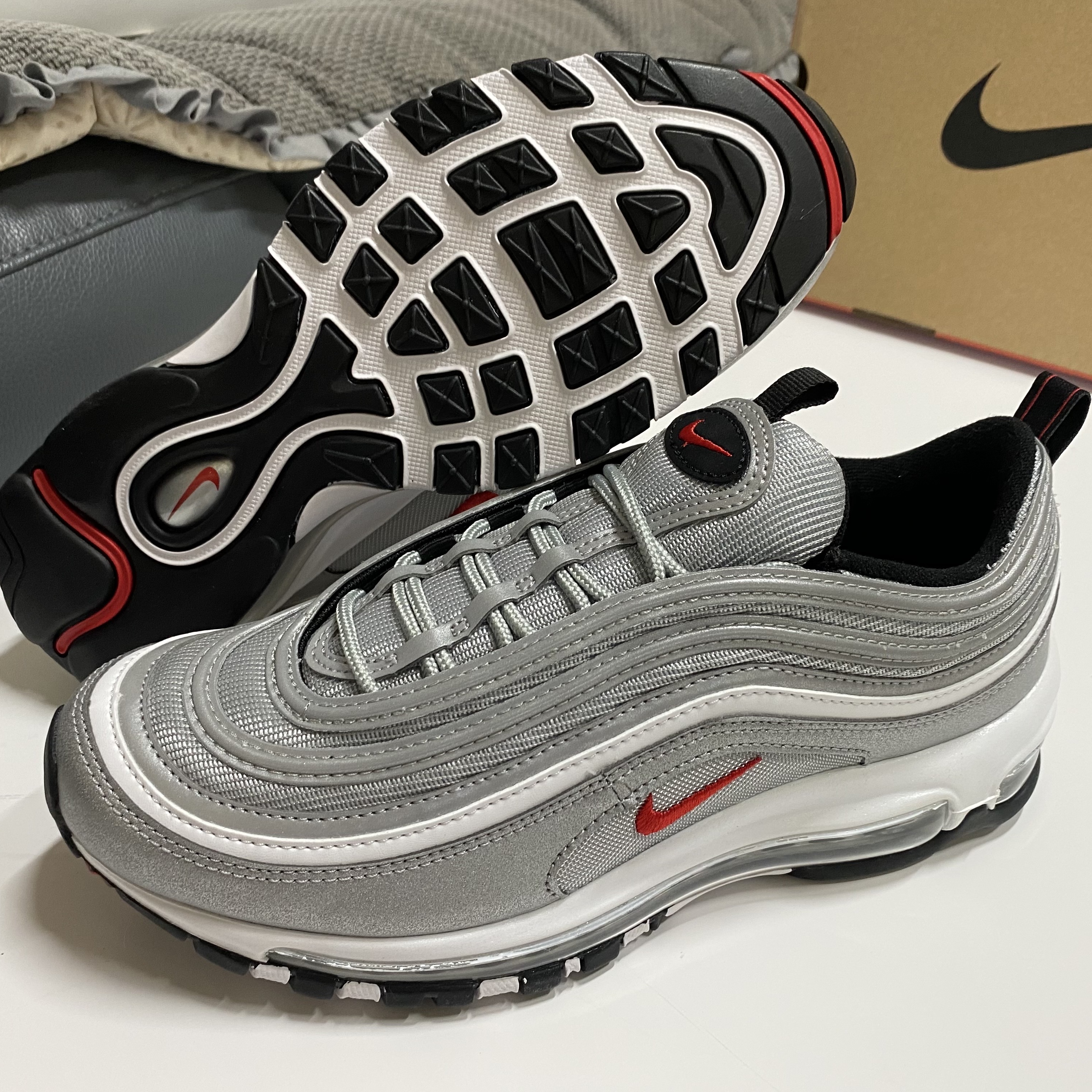 Nike Air Max 97 OG Silver Bullet 2022 착용 스타일 - 1