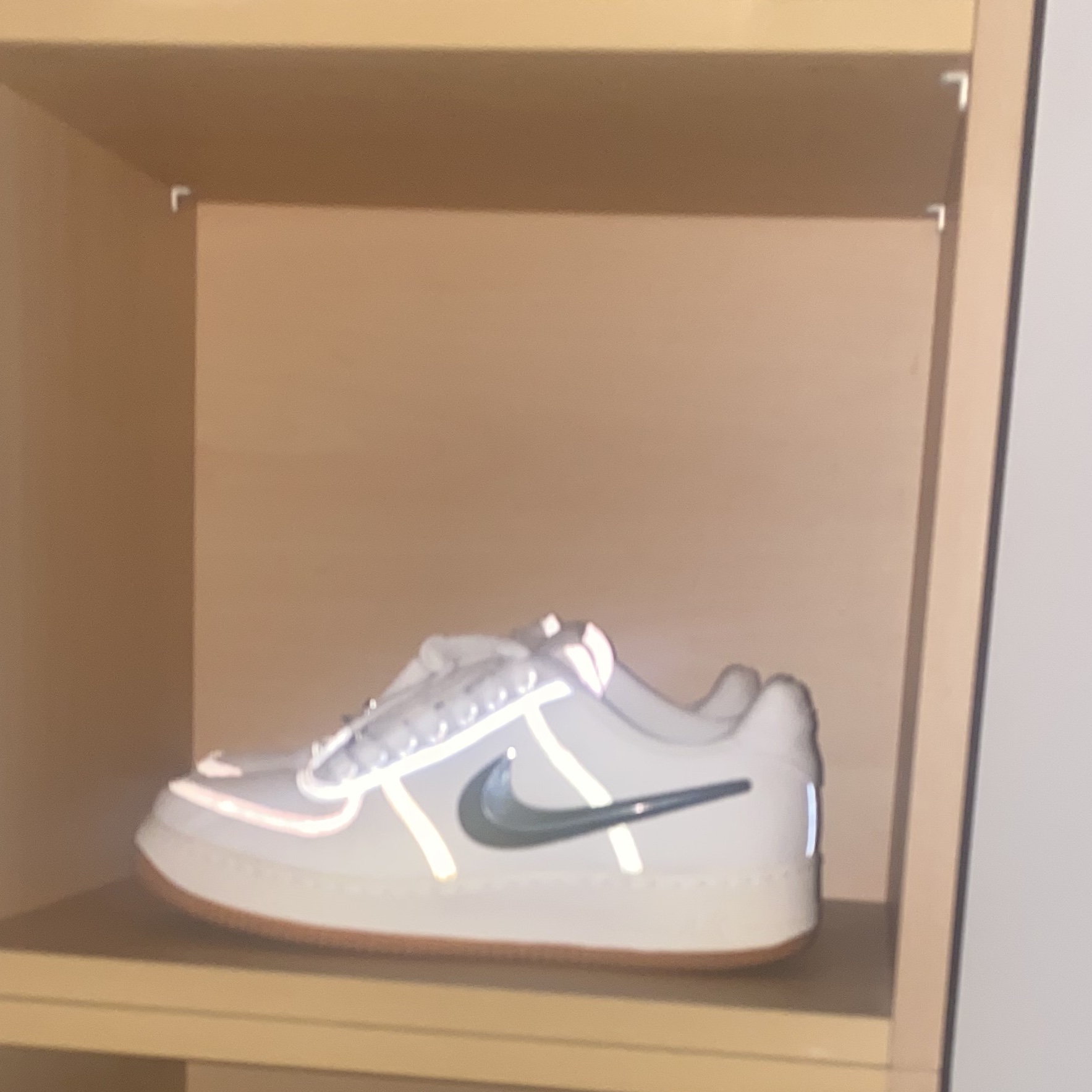 Nike x Travis Scott Air Force 1 Low White 착용 스타일