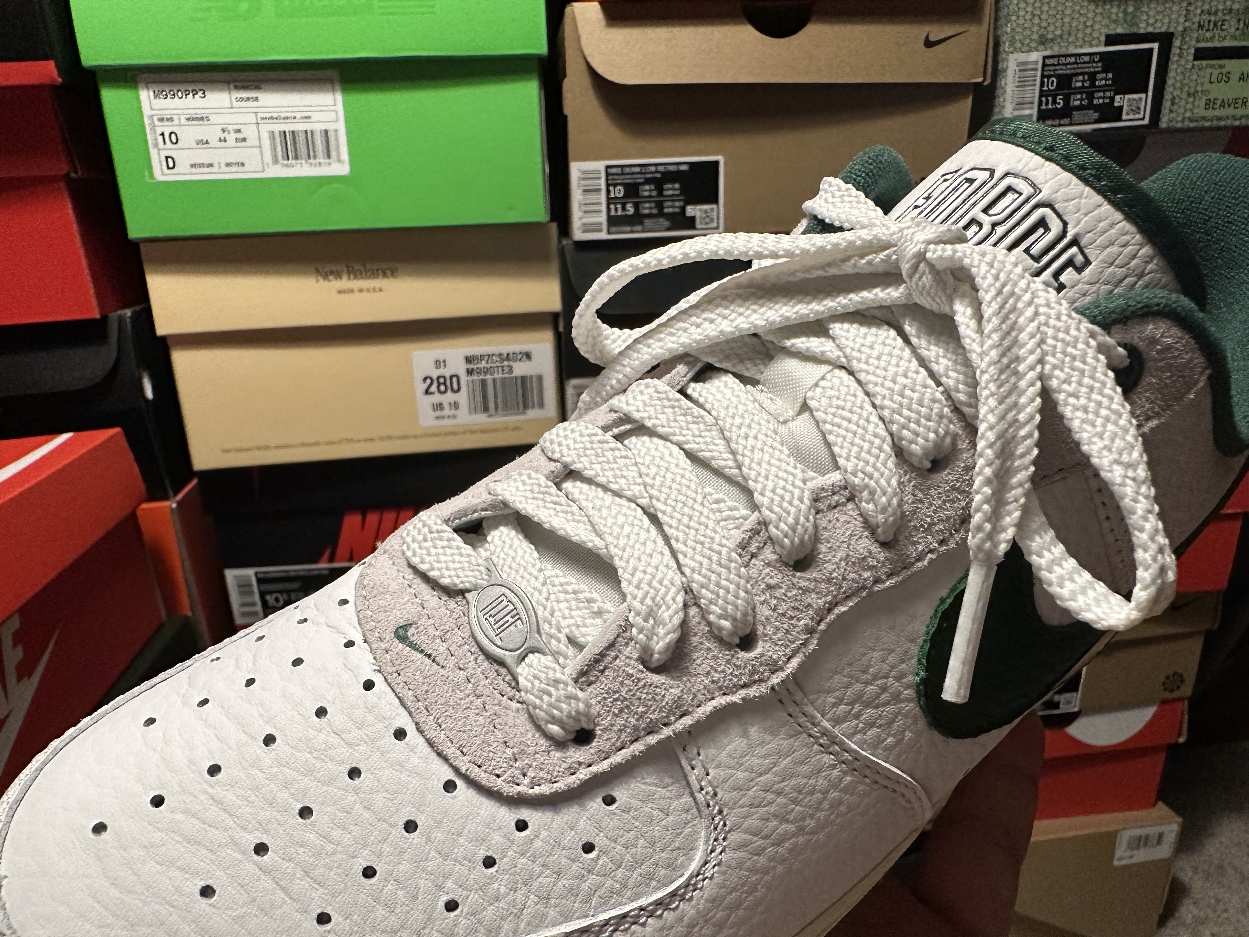 (W) Nike Air Force 1 '07 LX Summit White Gorge Green 착용 스타일 - 5