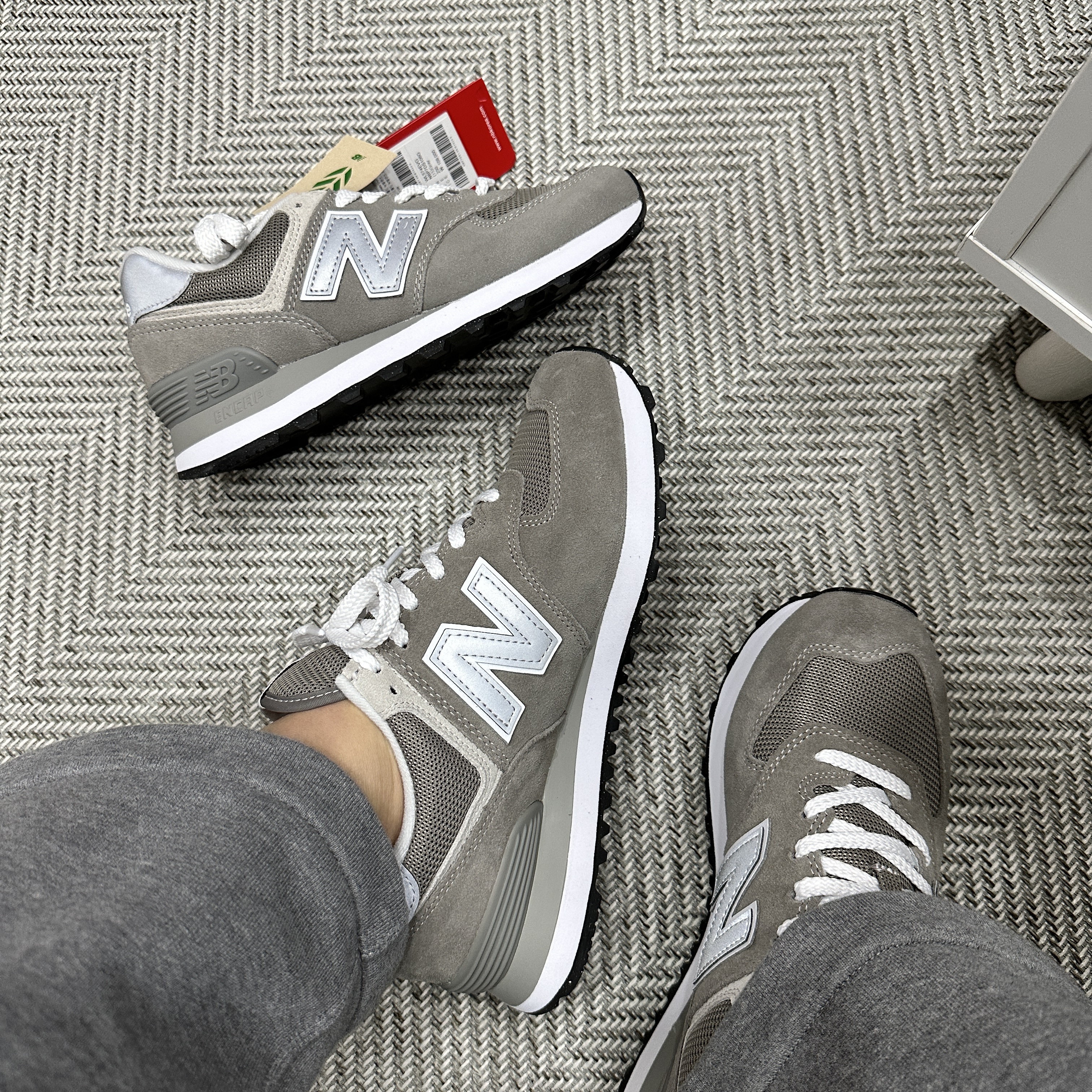 New Balance 574 Worn By Anyone Grey - D Standard 착용 스타일