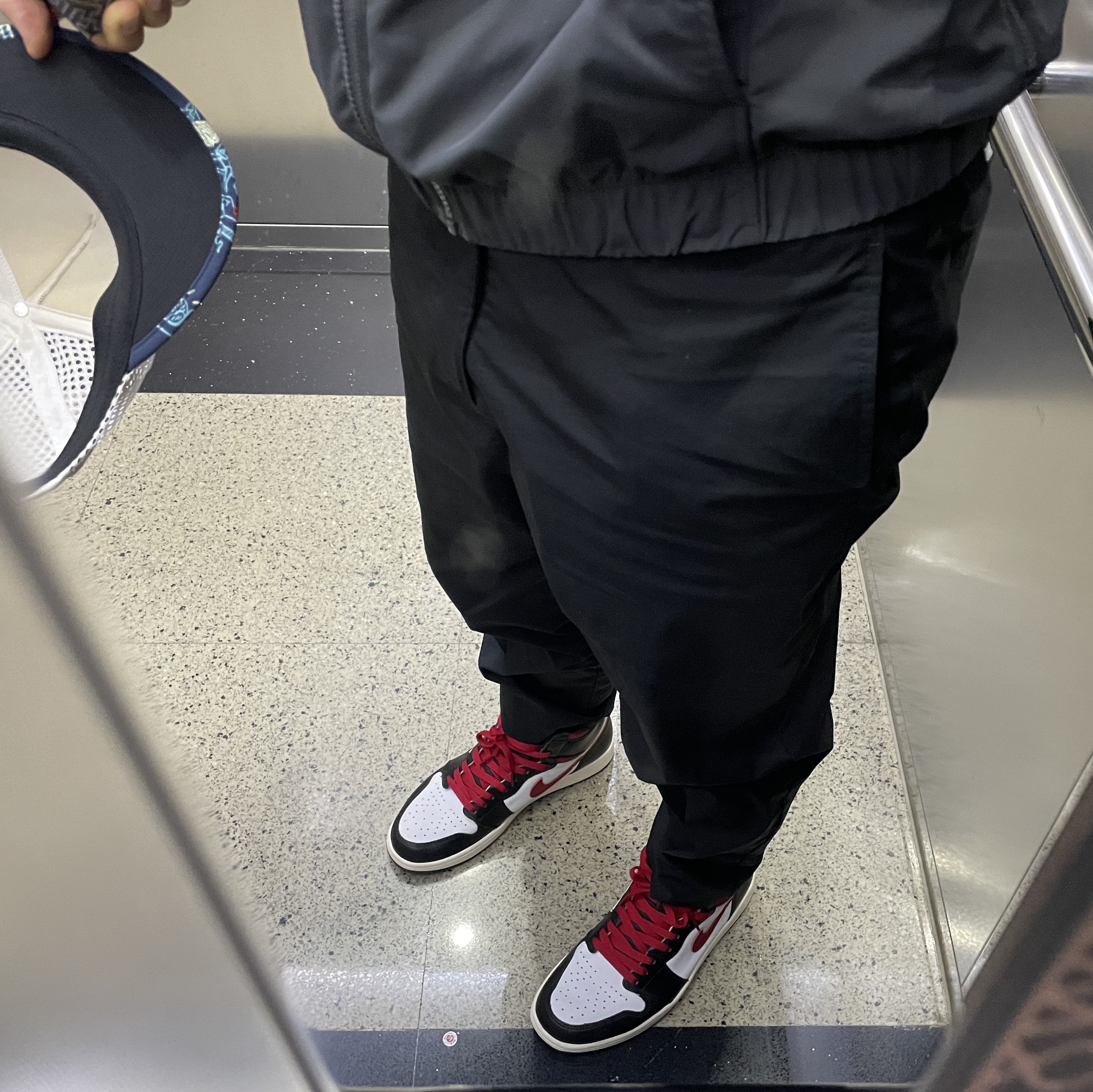 Jordan 1 Retro High OG Gym Red 착용 스타일