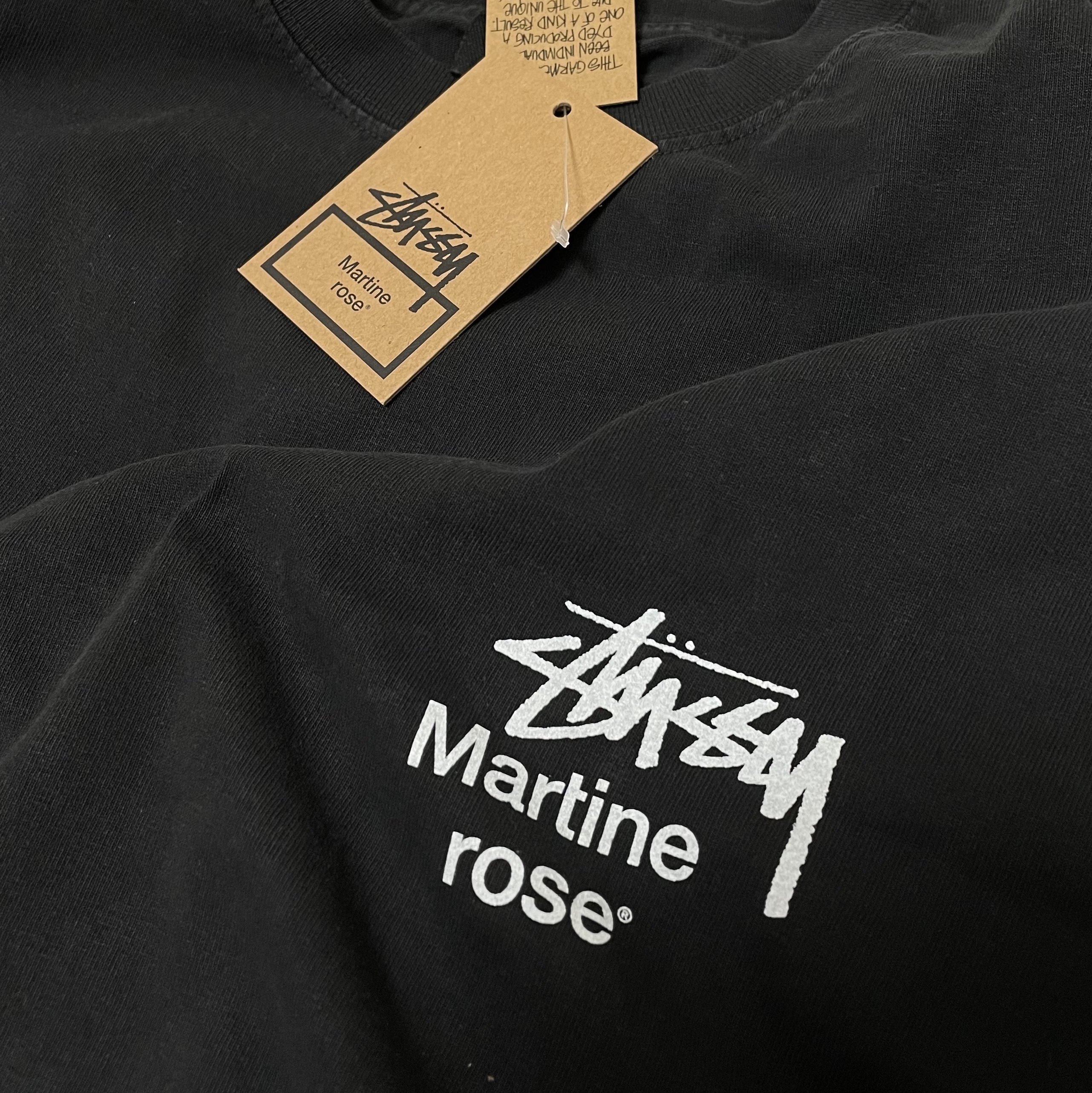 Stussy x Martine Rose Collage Pigment Dyed T-Shirt Black 착용 스타일