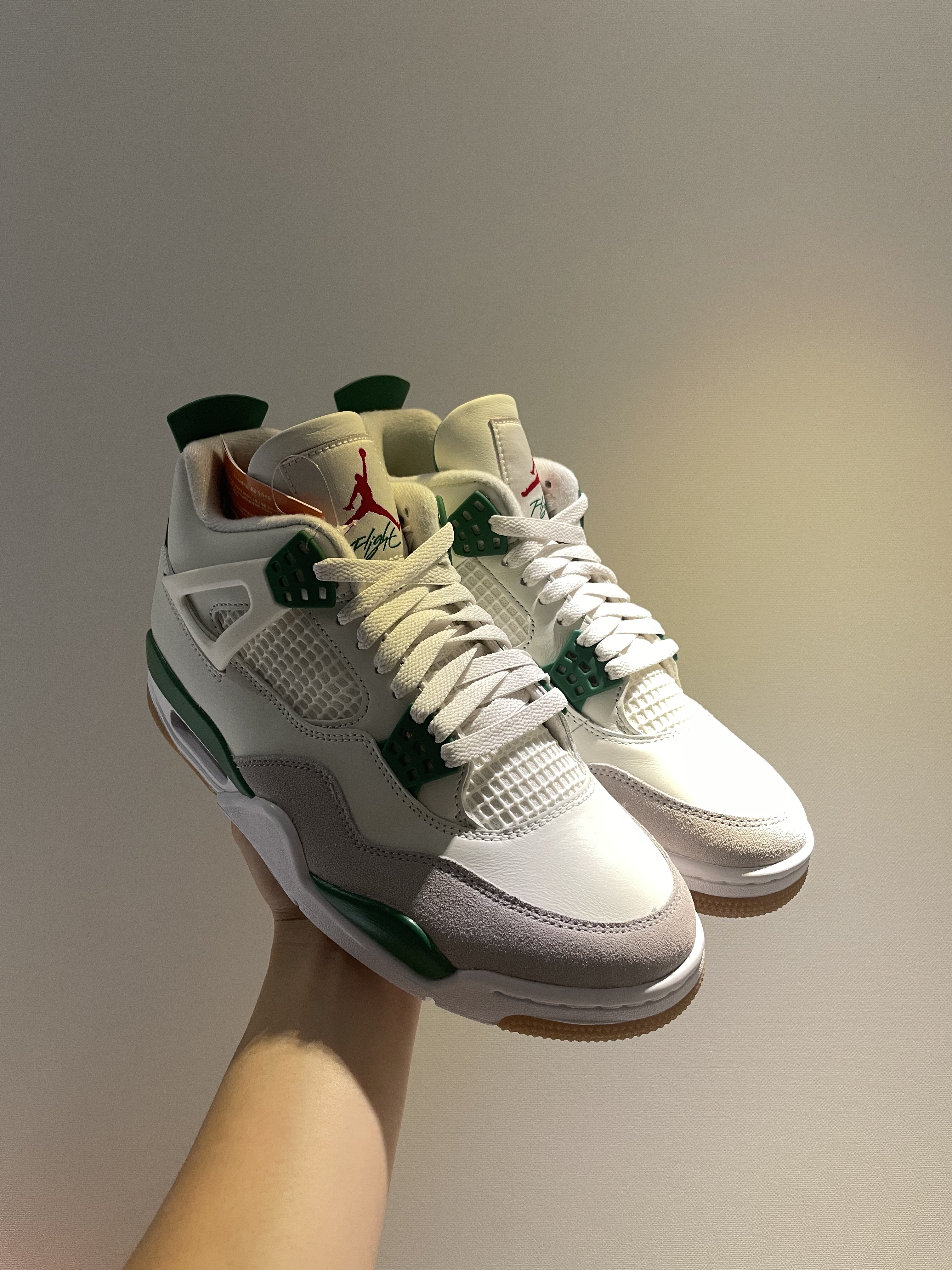 Jordan 4 x Nike SB Retro SP Pine Green ์ฐฉ์ฉ ์คํ์ผ - 5