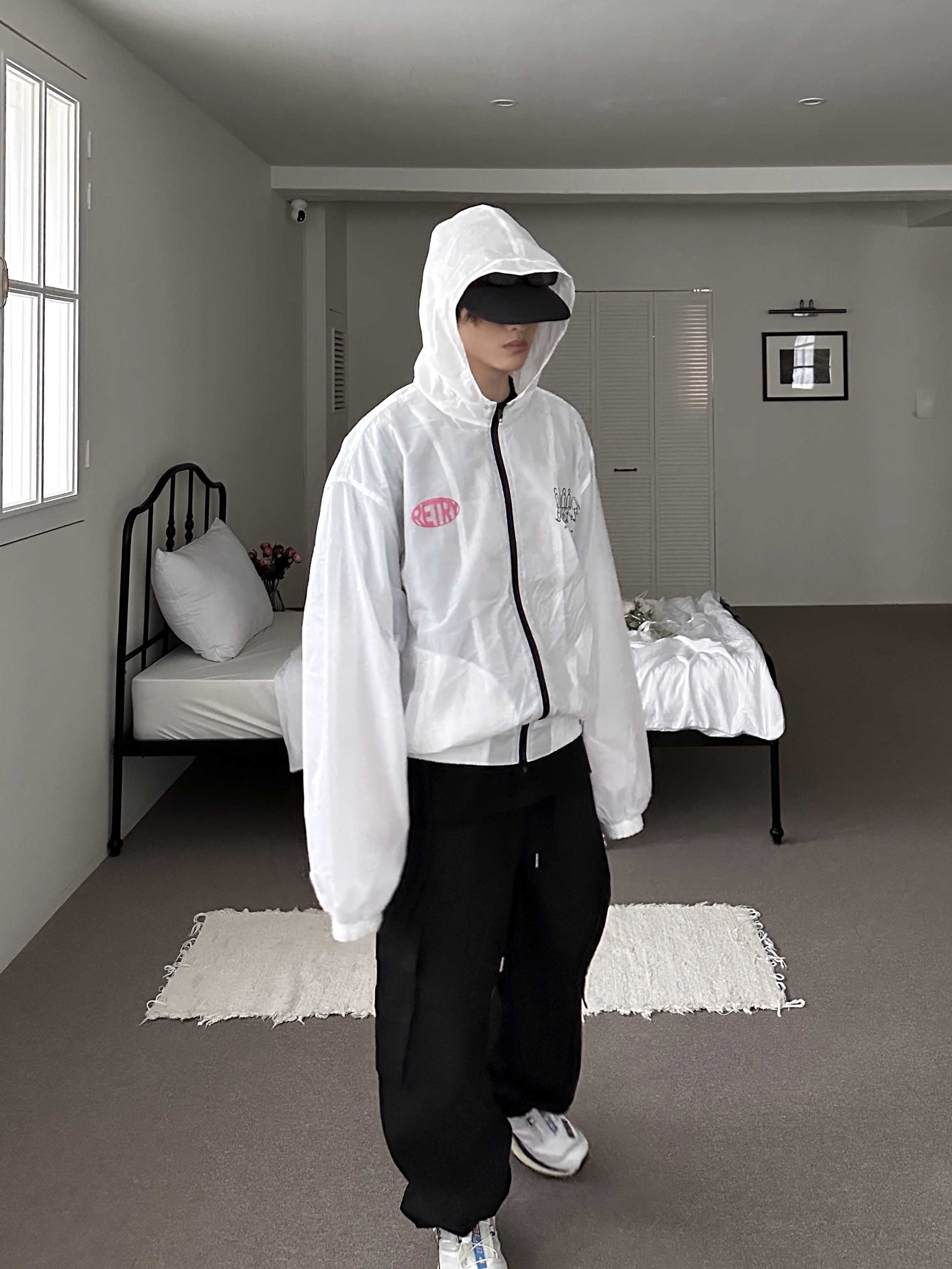 살로몬 XT-4 화이트 루나 락 착용 스타일 - 5